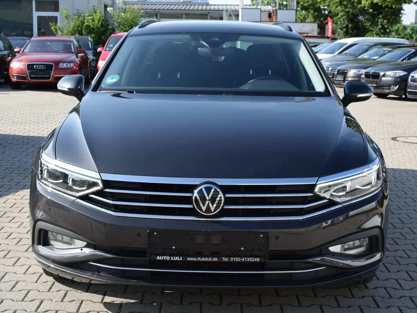 Volkswagen Passat Variant Business.Led,Kamera,Pdc.Acc,Shz,1 Hand,A-Hold Grau - 2