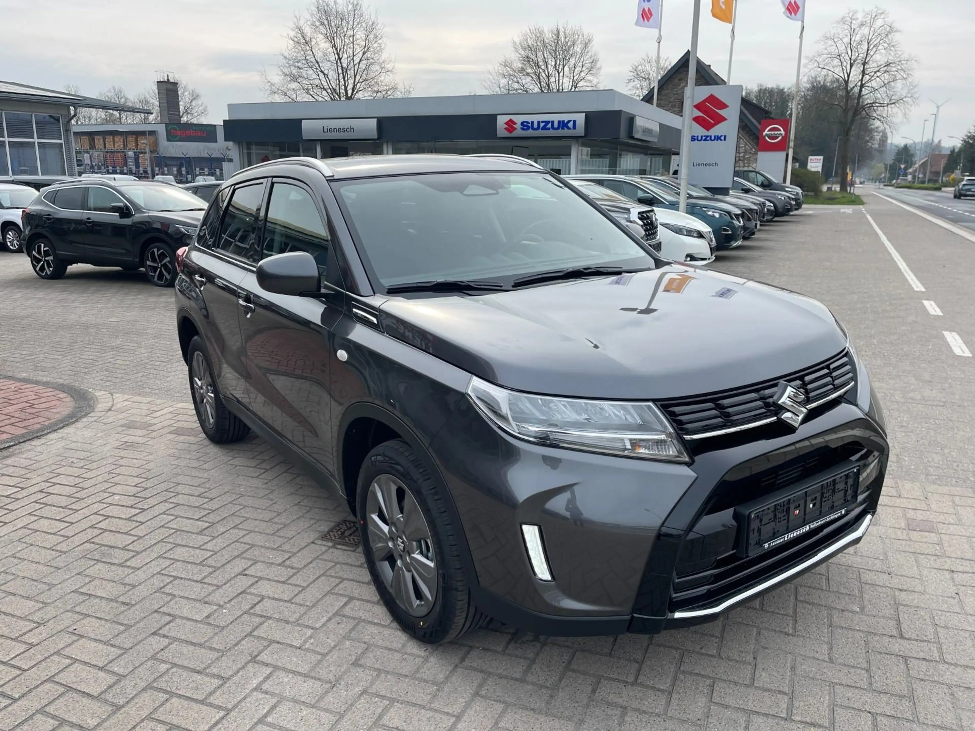 Suzuki Vitara 1.4 Hybrid Komfort Klima Navi Kamera — photo 4