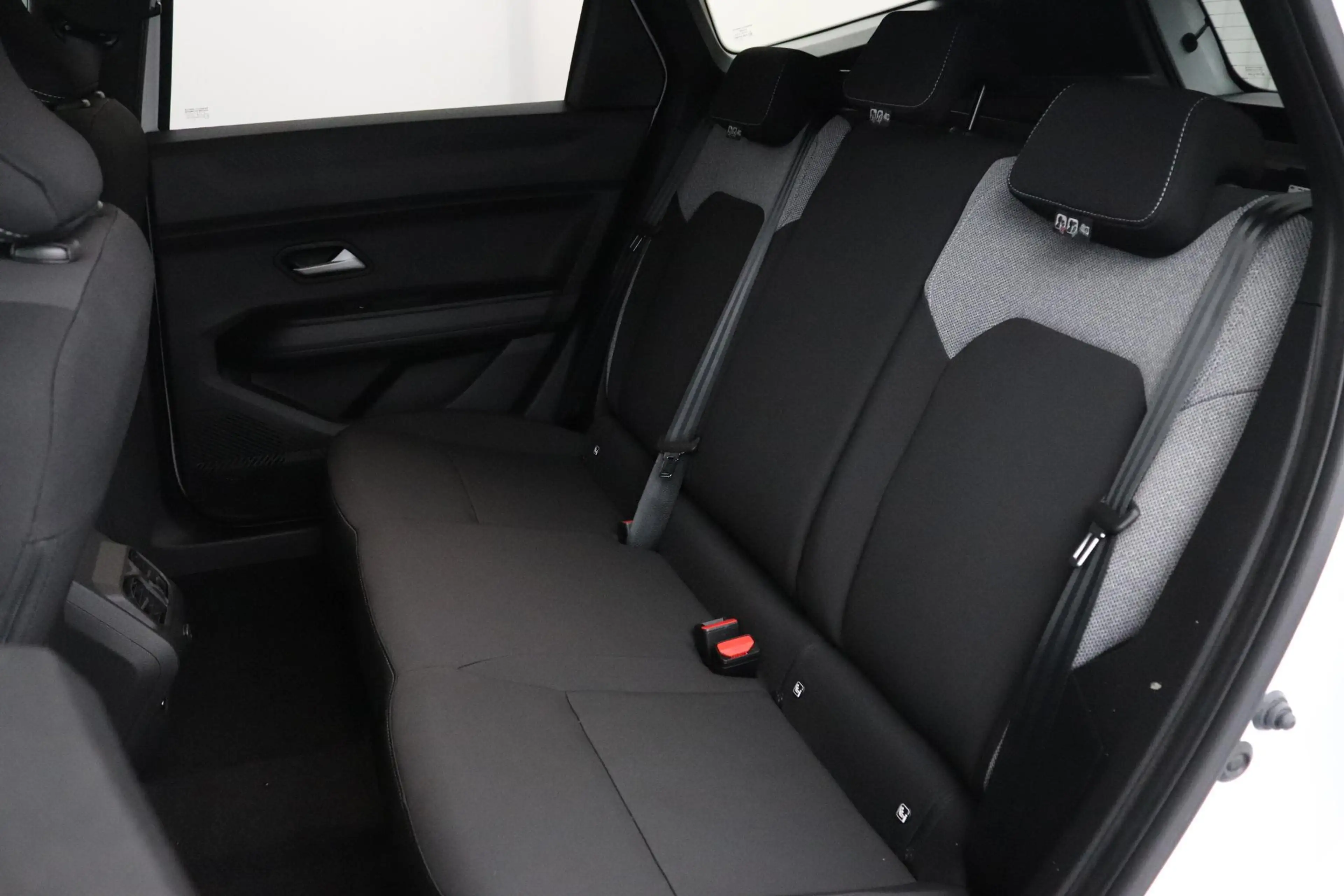 Dacia Bigster 1.8 Hybrid 155 Journey | Nieuw | Pack Winter | Pac — photo 8