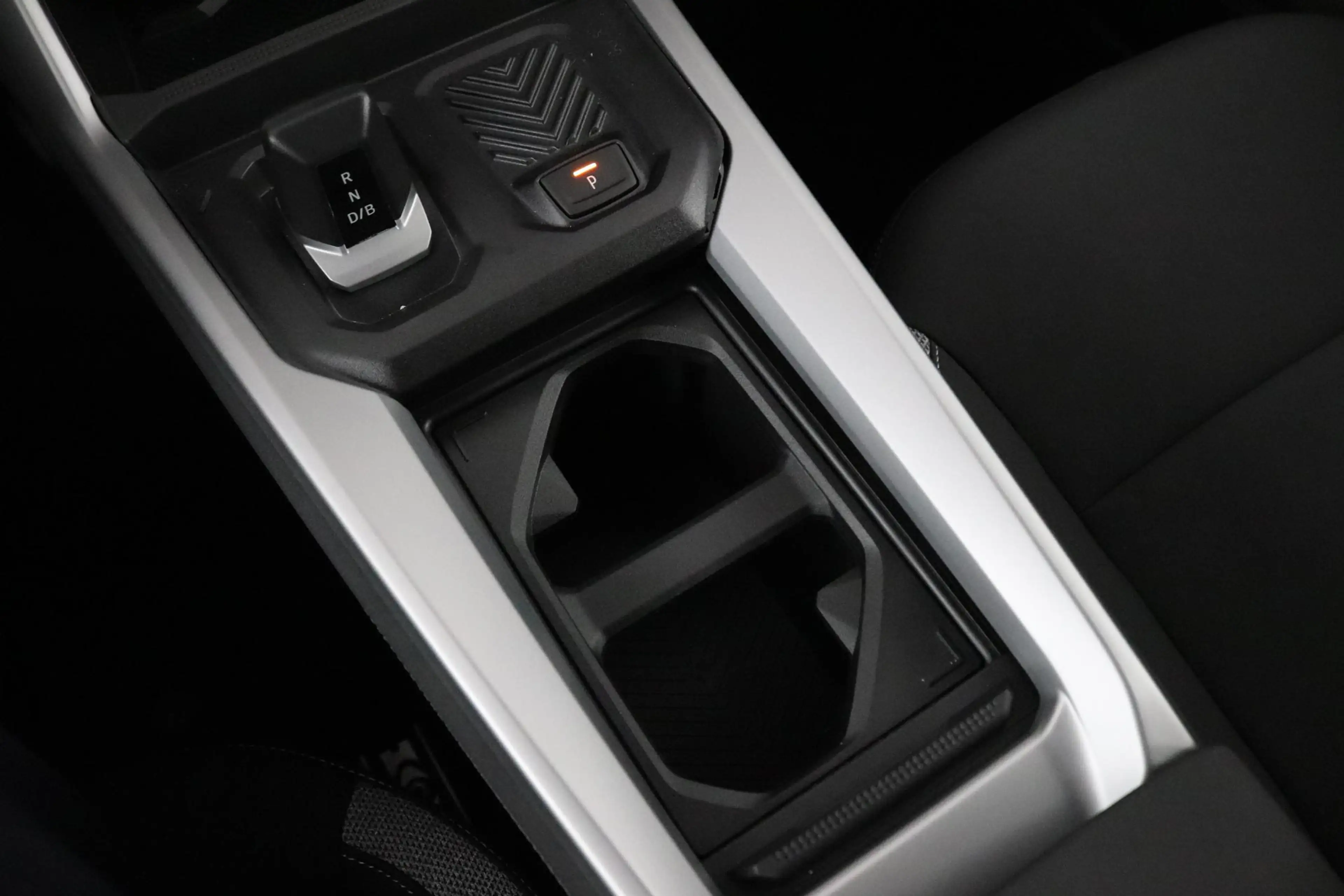 Dacia Bigster 1.8 Hybrid 155 Journey | Nieuw | Pack Winter | Pac — photo 28
