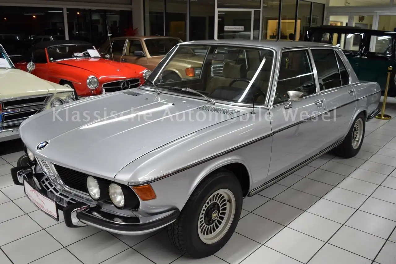 BMW 550 E3 3.0 Si im unrestaurierten Topzustand, foto 5