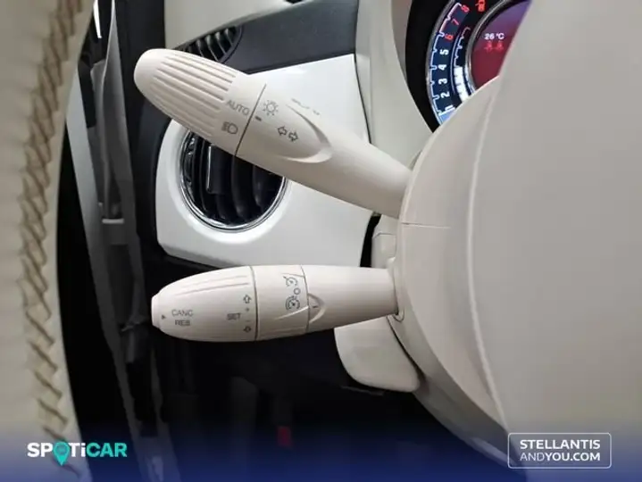 Fiat 500 Dolcevita 1.0 Hybrid (2021) 2023, foto 17