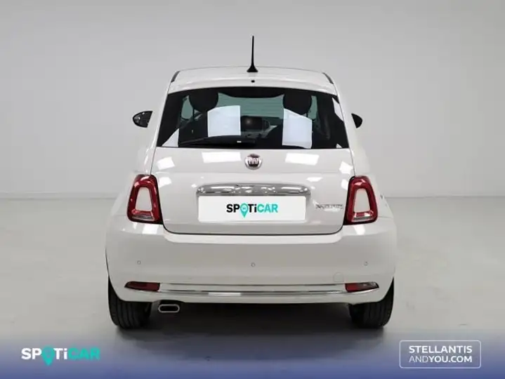 Fiat 500 Dolcevita 1.0 Hybrid (2021) 2023, foto 5