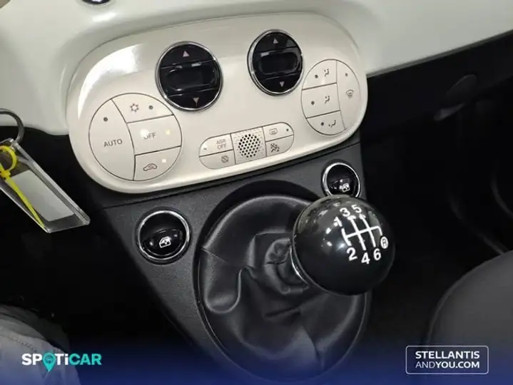 Fiat 500 Dolcevita 1.0 Hybrid (2021) 2023, foto 14