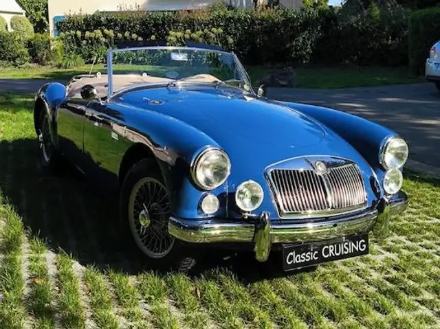 MG MGA 1600BLEUE