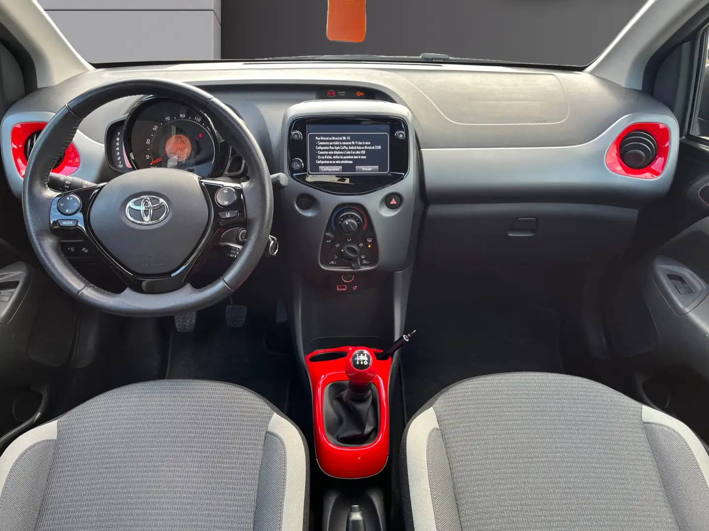 Toyota Aygo Aygo 1.0i VVT-i x-style II M/M Schwarz - 2