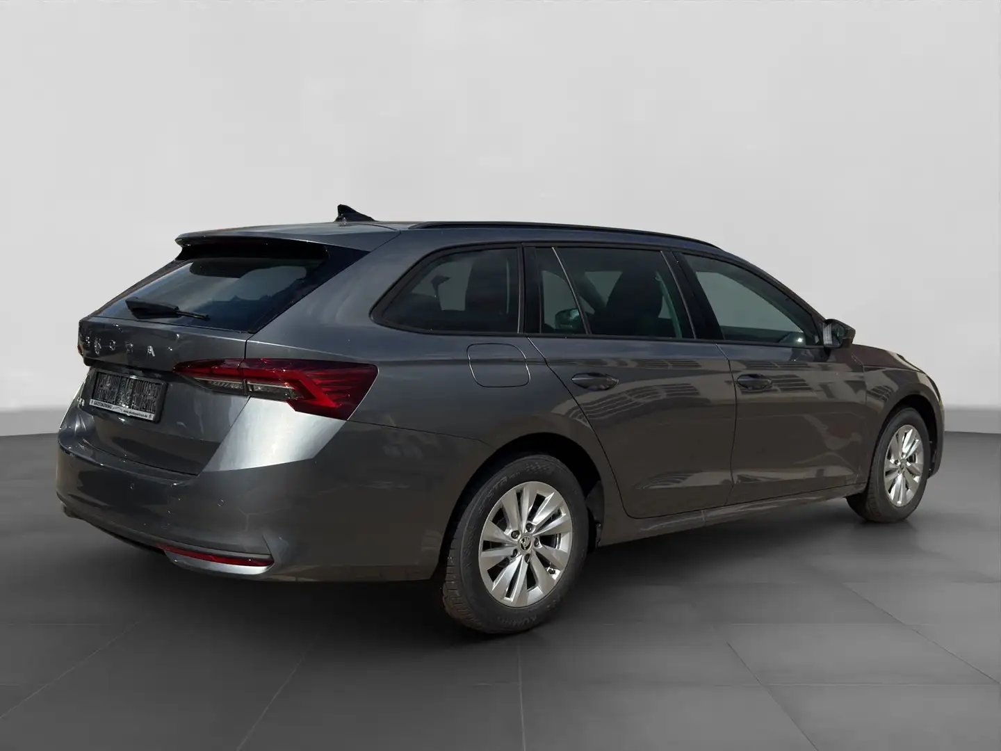 Skoda Octavia 1.5 TSI mHEV 110 kW Selection Grau - 2