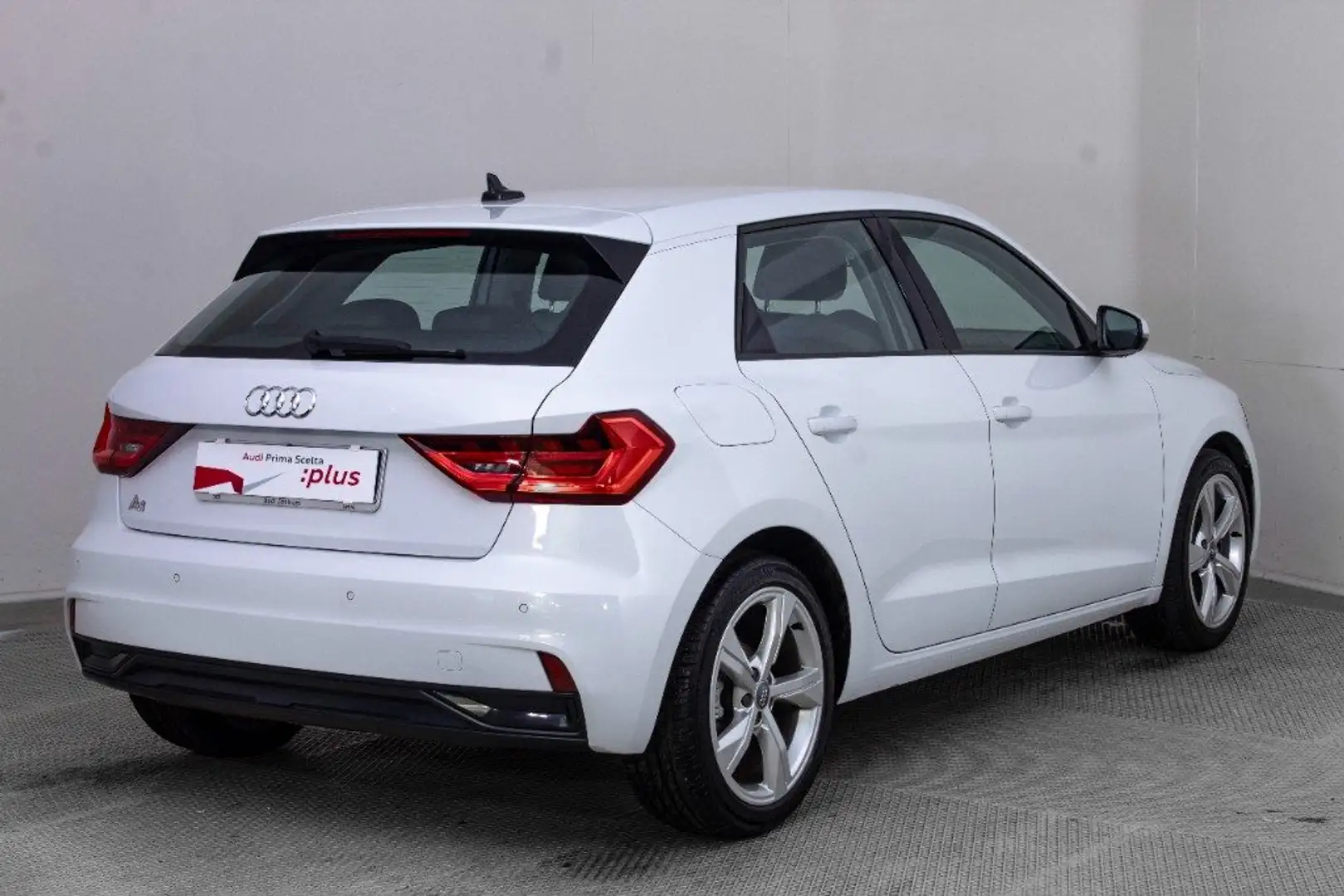 Audi A1 SPB 35 TFSI S tronic Admired Advanced Blanc - 2
