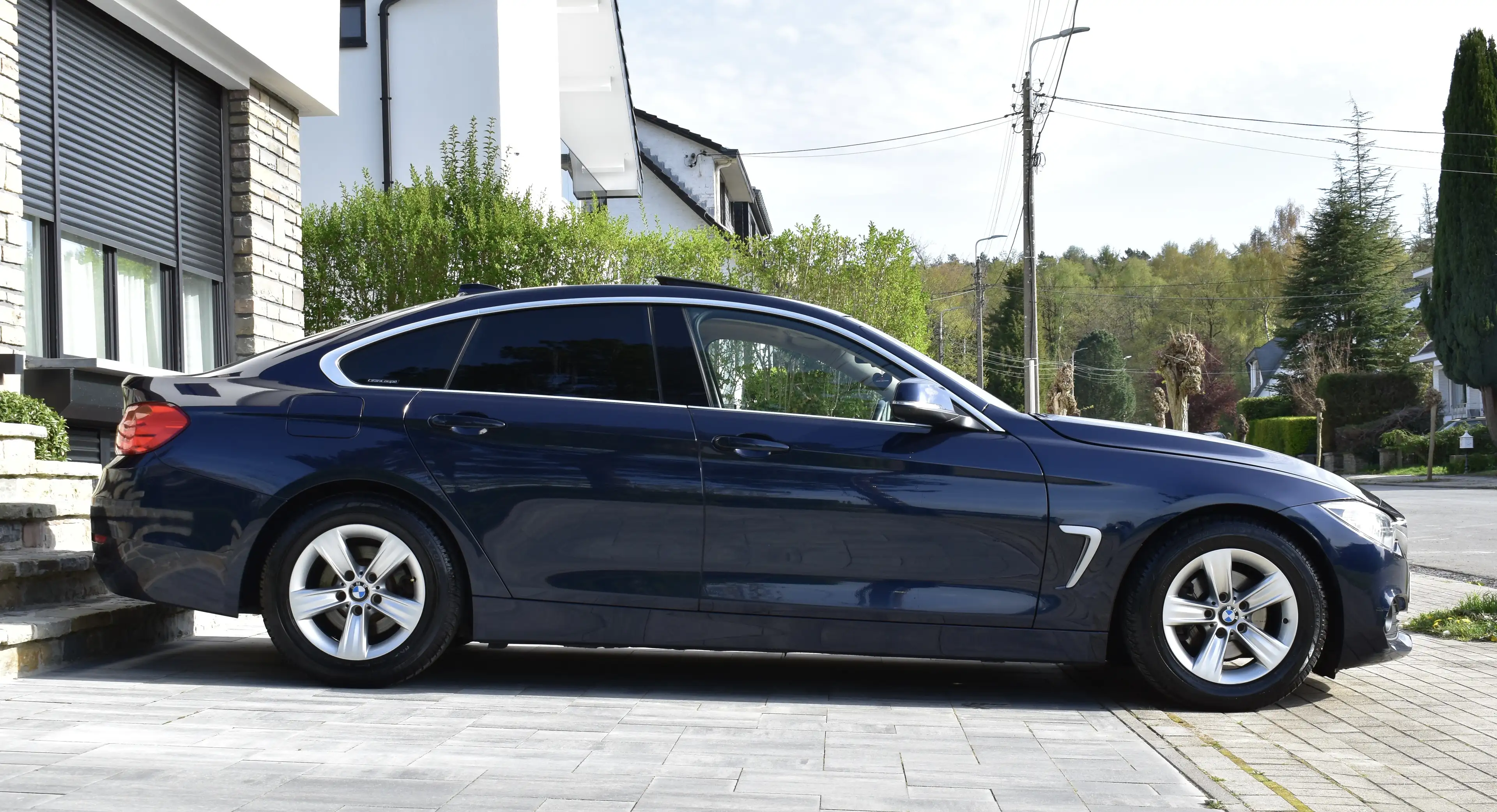 BMW 418 Gran Coupé 418 dA ** TOIT OUVRANT ** CUIR ** GPS ** — photo 6