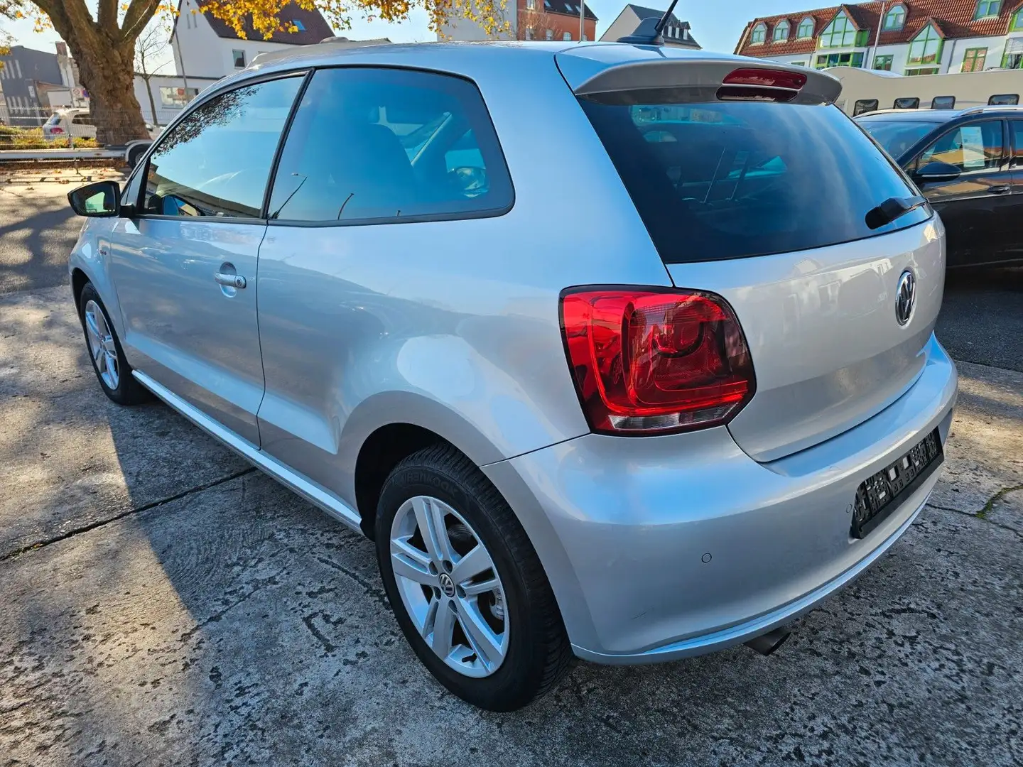 Volkswagen Polo V Match Navi PDC Tempomat 2.Hand Silber - 2