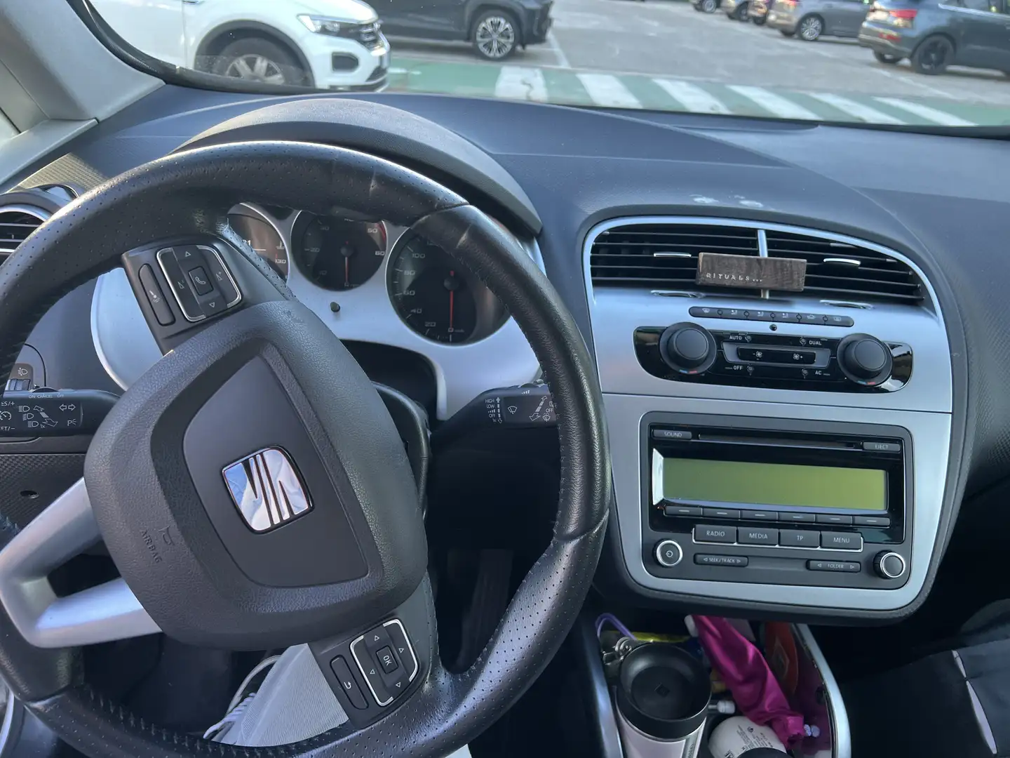 SEAT Altea XL 1.6 tdi dsg dpf - 2