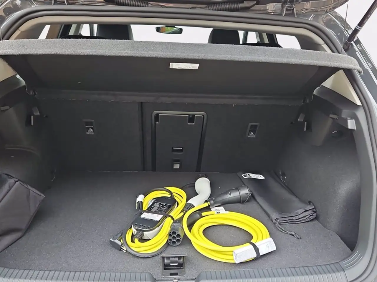 Volkswagen Golf 1.5 tsi ehybrid edition plus 204cv dsg 11