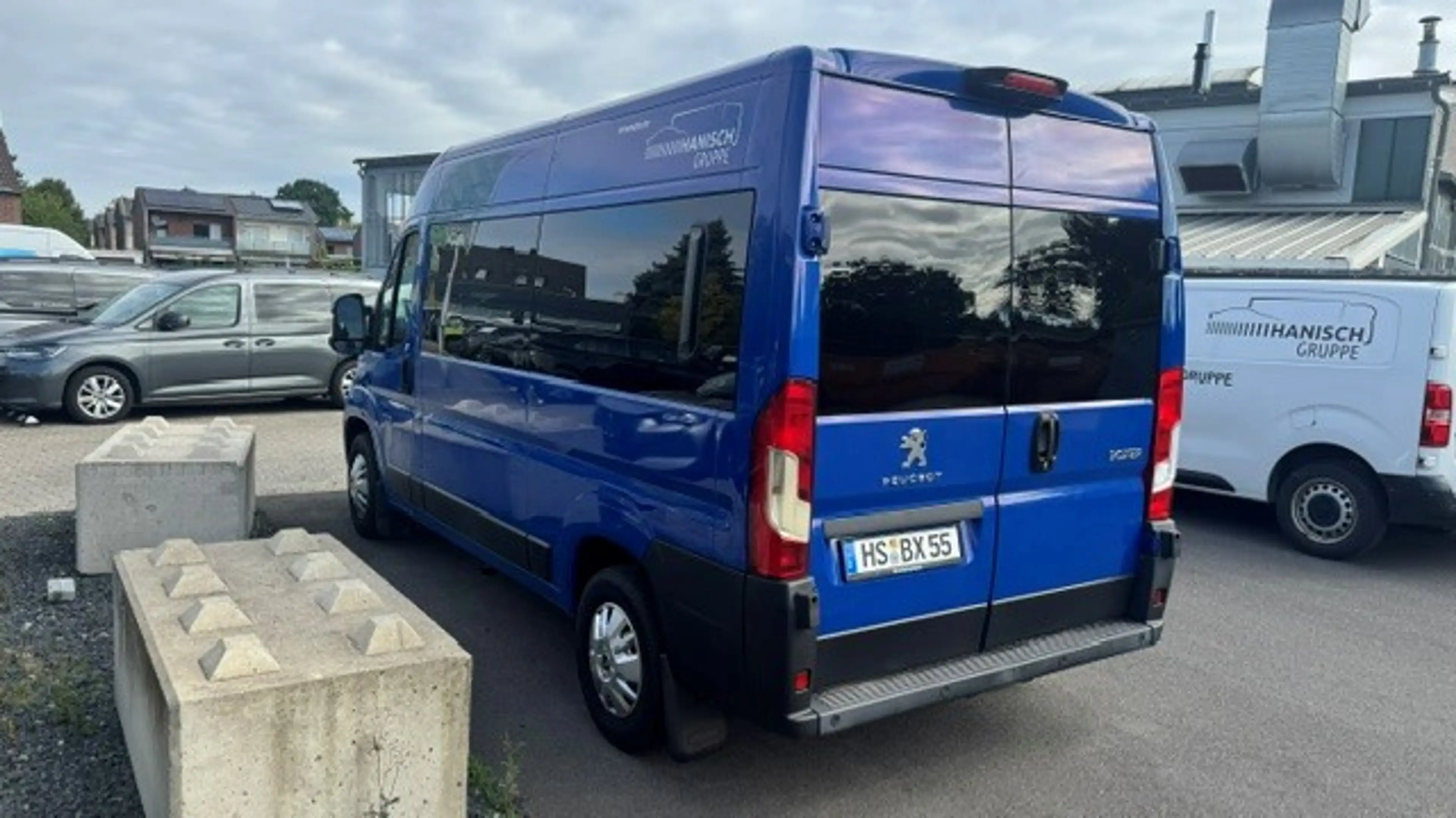 Peugeot Boxer HDi 333 L2H2 S&S Allure — photo 4