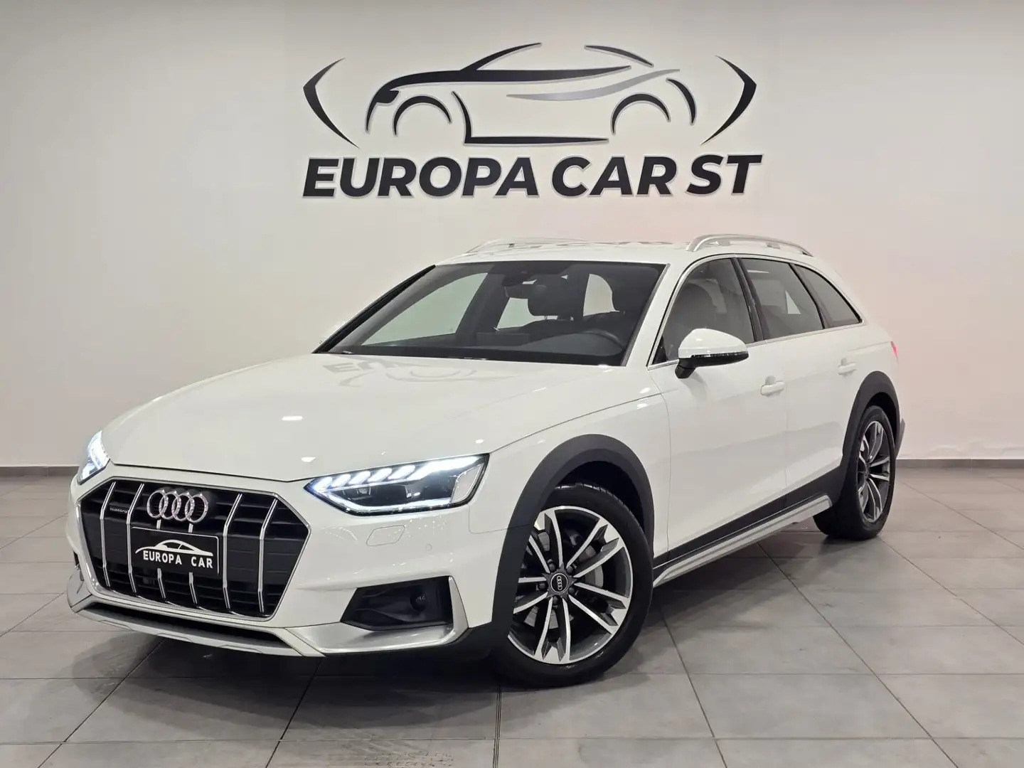 Audi A4 allroad A4 allroad 40 TDI 204 CV S tronic Identity Contras Blanc - 1