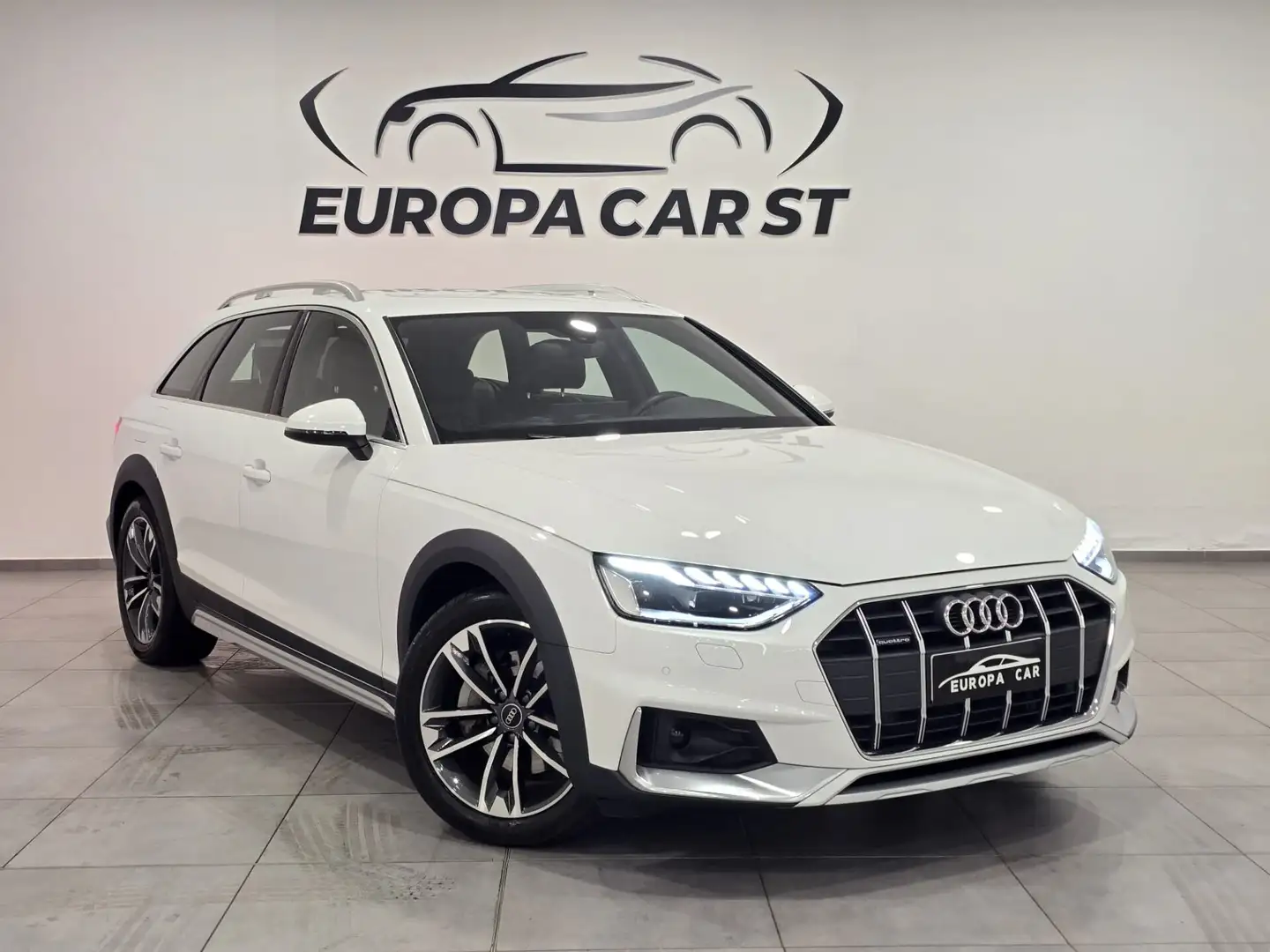 Audi A4 allroad A4 allroad 40 TDI 204 CV S tronic Identity Contras Blanc - 2