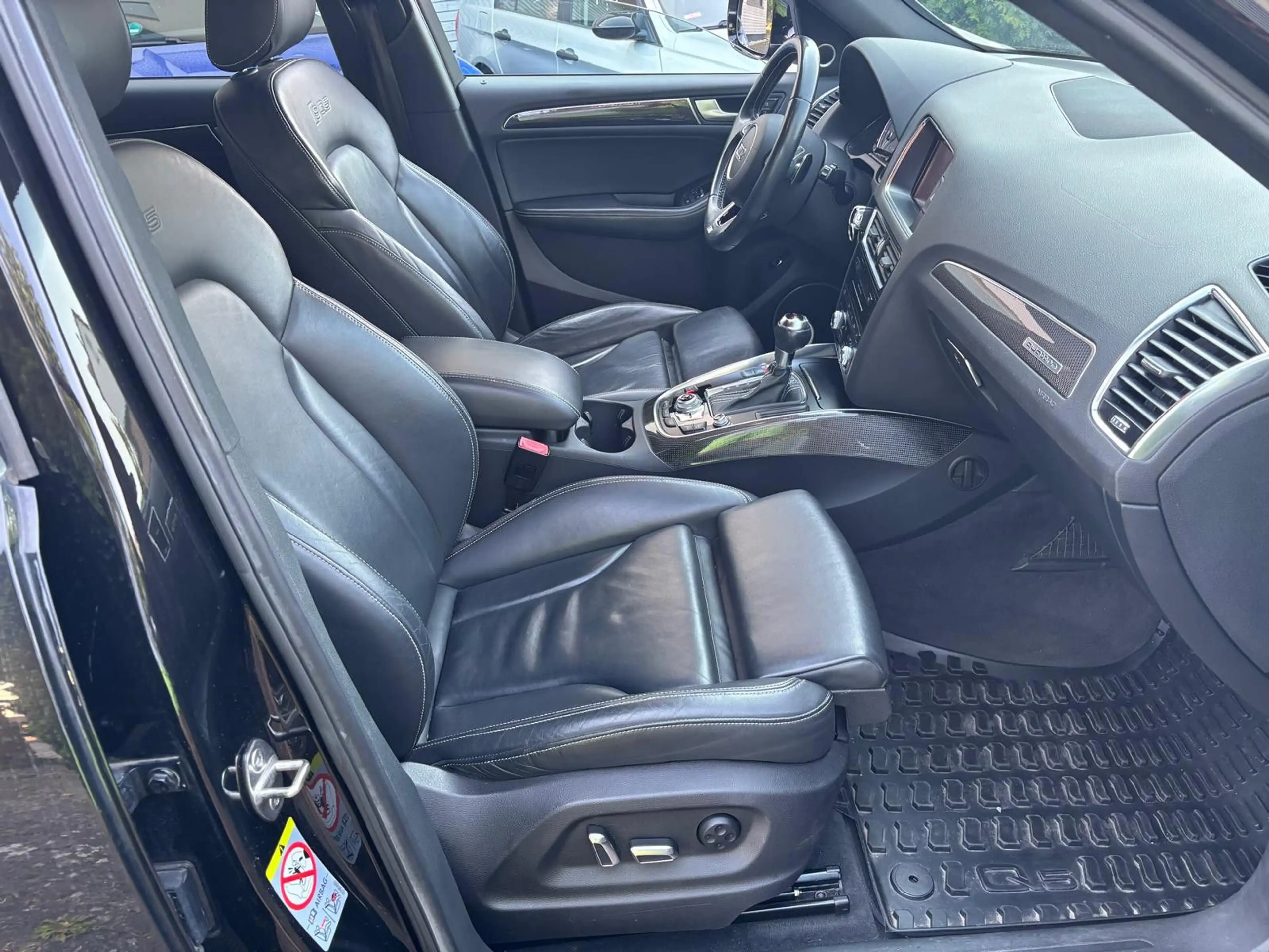 Audi SQ5 3.0 TDI quattro Leder 4xSH ATMotor 95.000 Km — photo 4