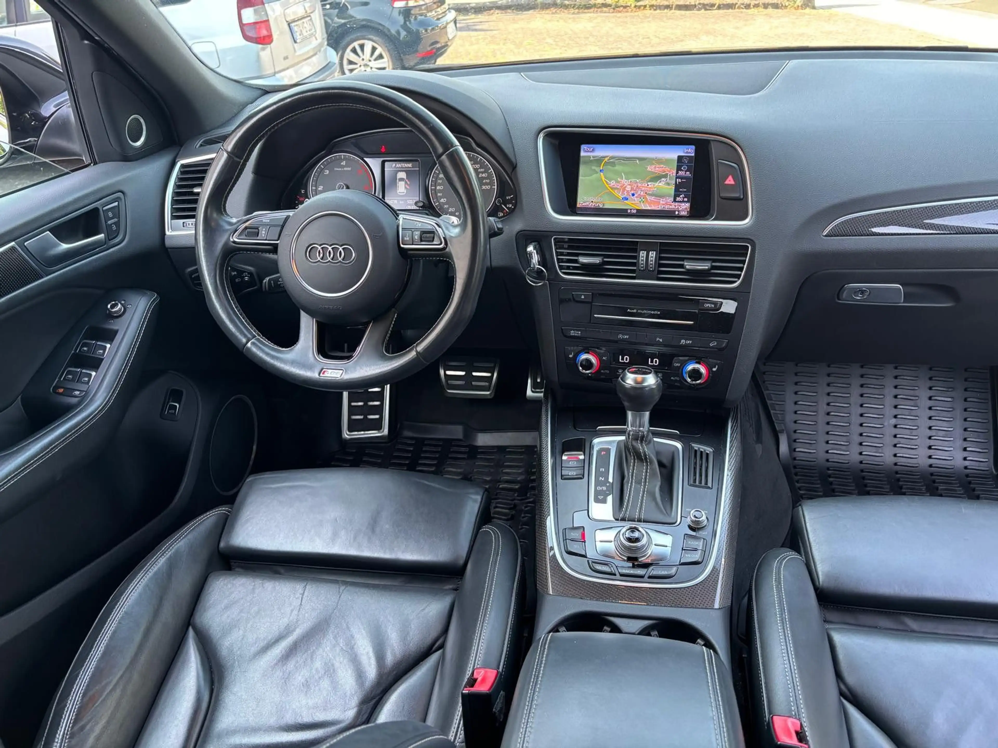 Audi SQ5 3.0 TDI quattro Leder 4xSH ATMotor 95.000 Km — photo 3