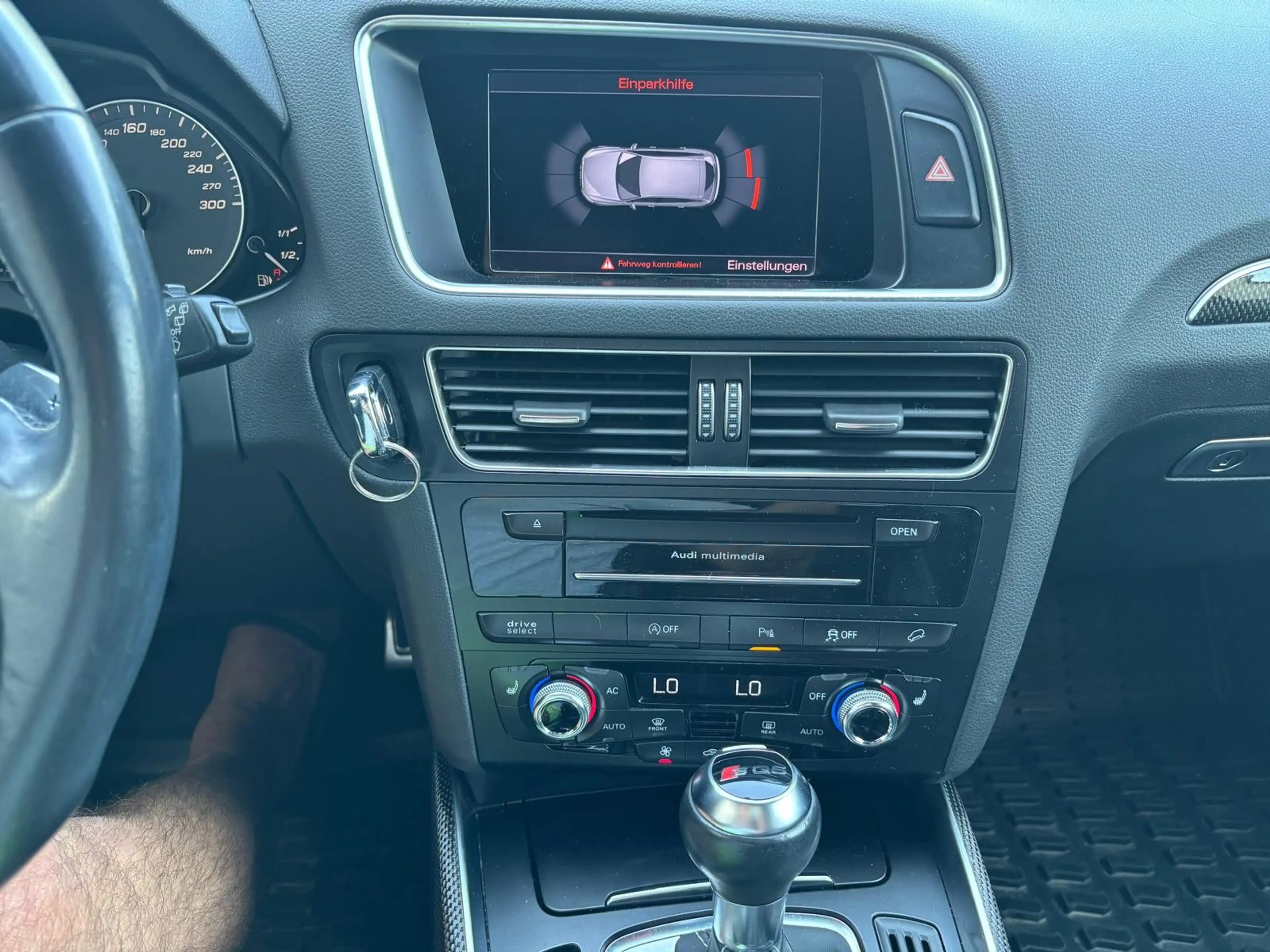 Audi SQ5 3.0 TDI quattro Leder 4xSH ATMotor 95.000 Km — photo 9