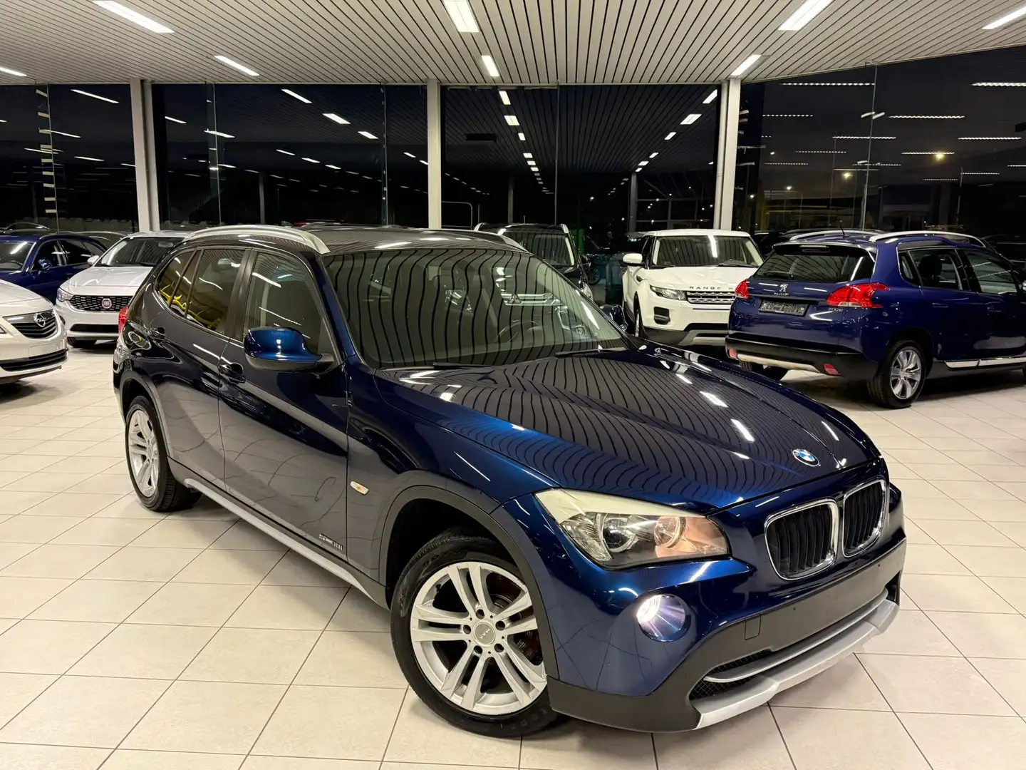 BMW X1 S-Drive 18i 2.0essence 100Kw Euro 5 Année 2012 Azul - 1
