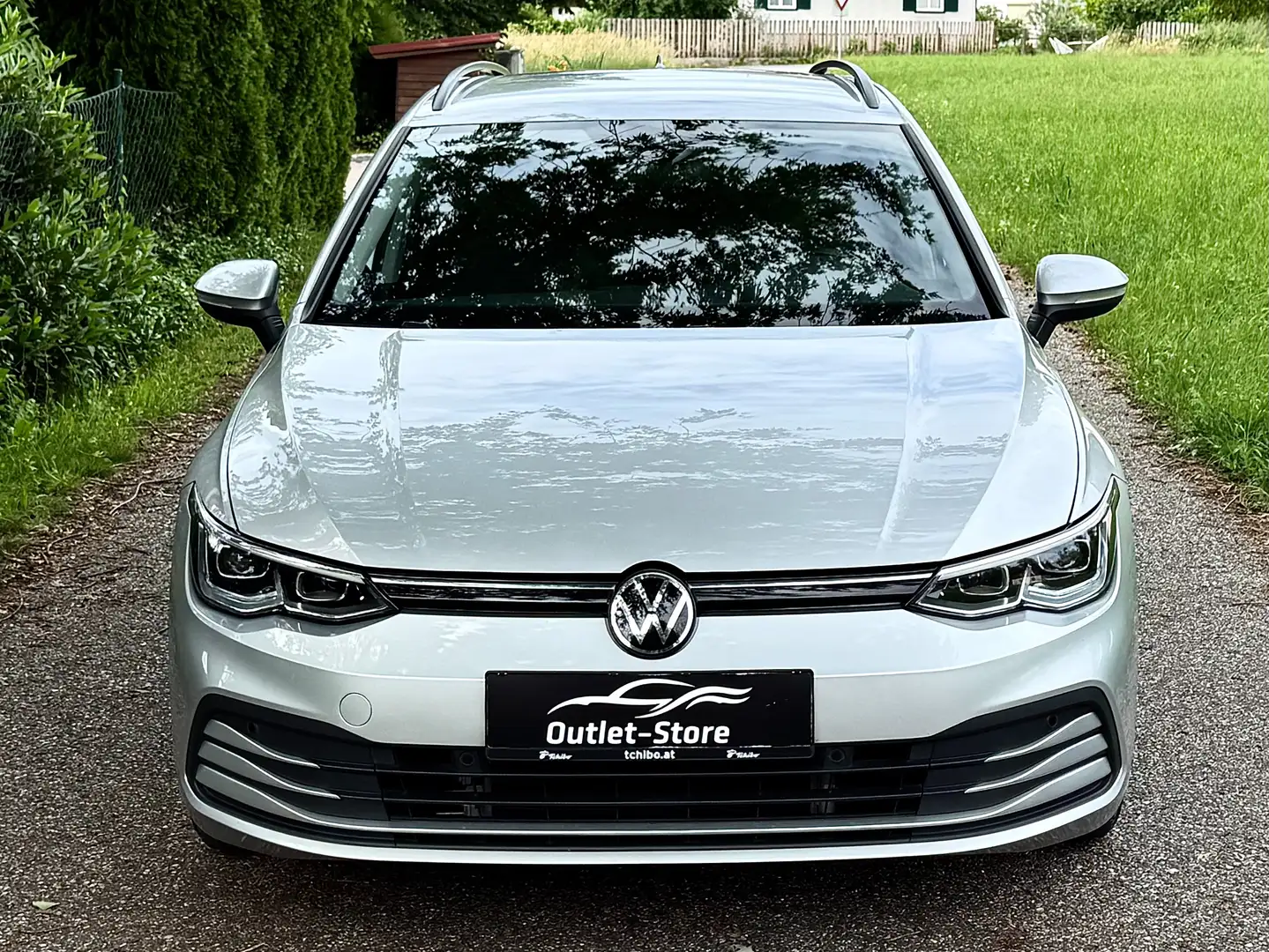 Volkswagen Golf Variant Life*1.Besitz*AHK*R-Kamera*LED*Spur*Navi*MwSt.* Grau - 2