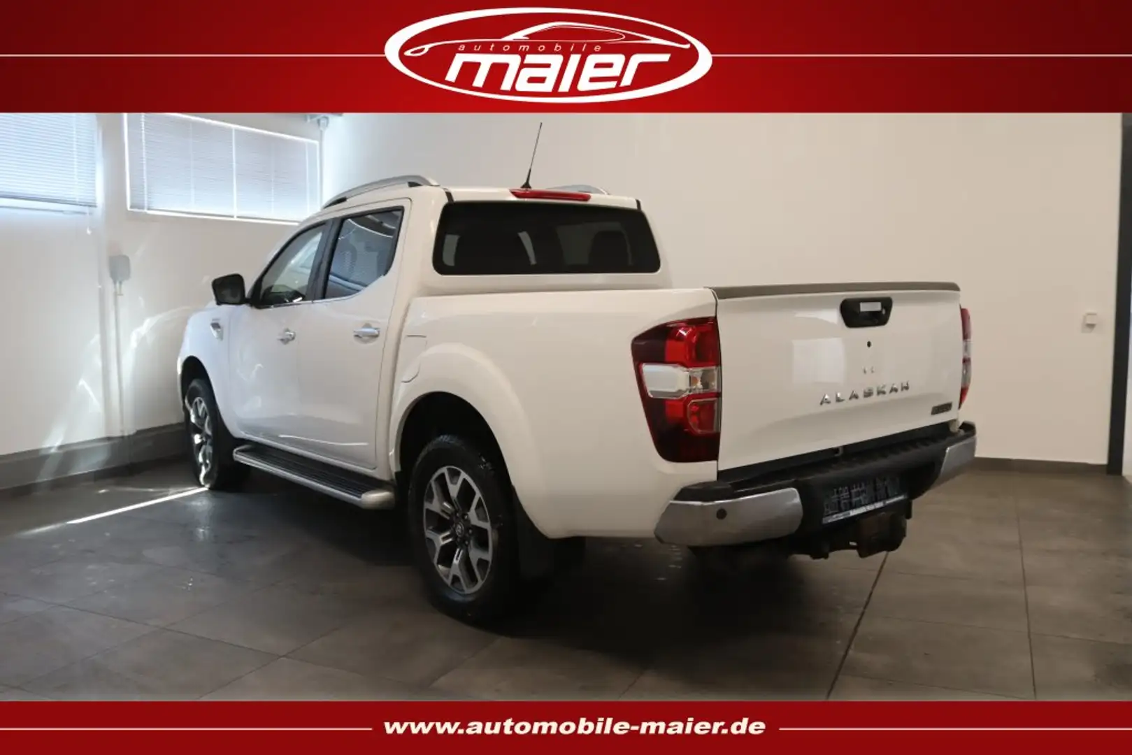 Renault Alaskan Intens Double Cab 4x4 Aut.-NAV-LED-360°- Bílá - 2