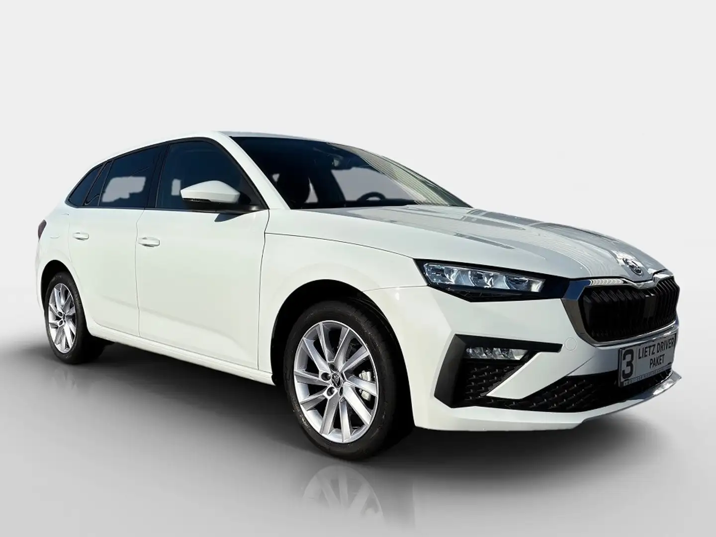 Skoda Scala Essence 115PS Facelift Weiß - 1