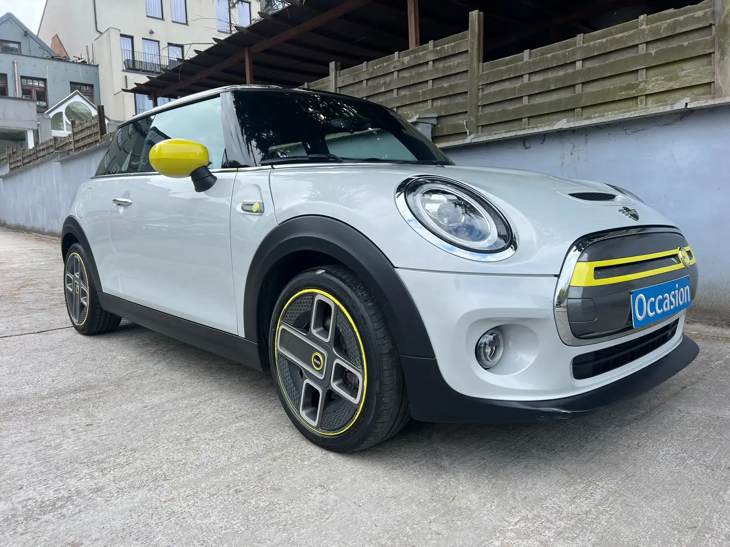 MINI Cooper SE e-Mini 28.9 kWh Pack Sport Gri - 1