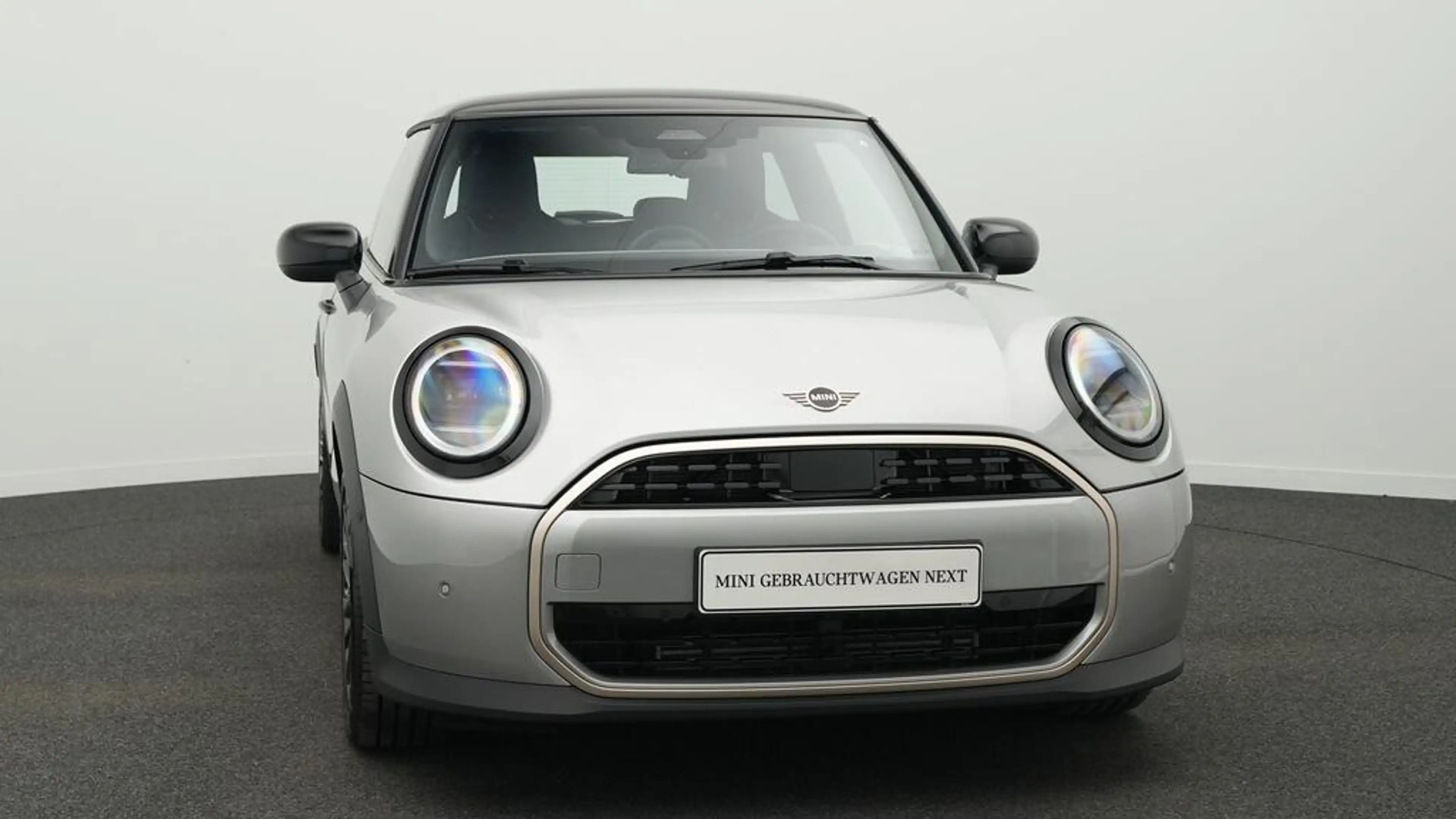 MINI Cooper C Favoured Trim — photo 15