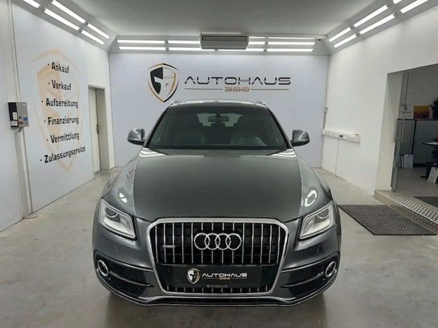 Audi Q5 2.0 TDI  quattro S-LINE NAVI KLIMA TEMPO PANO Grau - 2