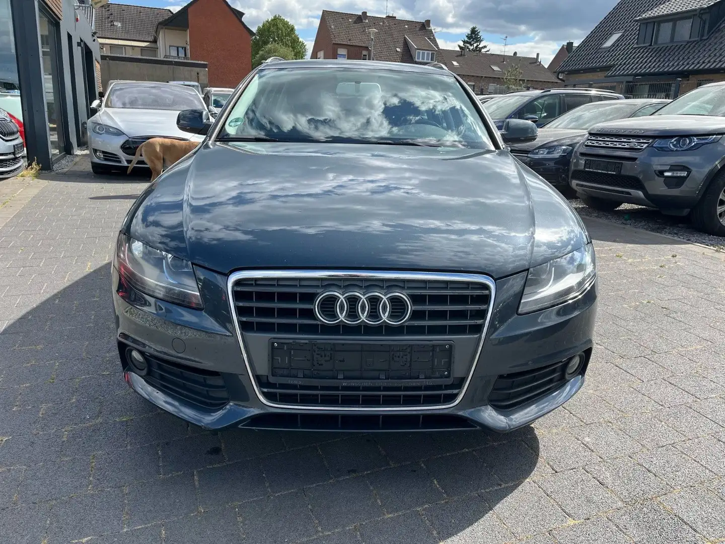 Audi A4 Avant Ambiente Automatik Grau - 2