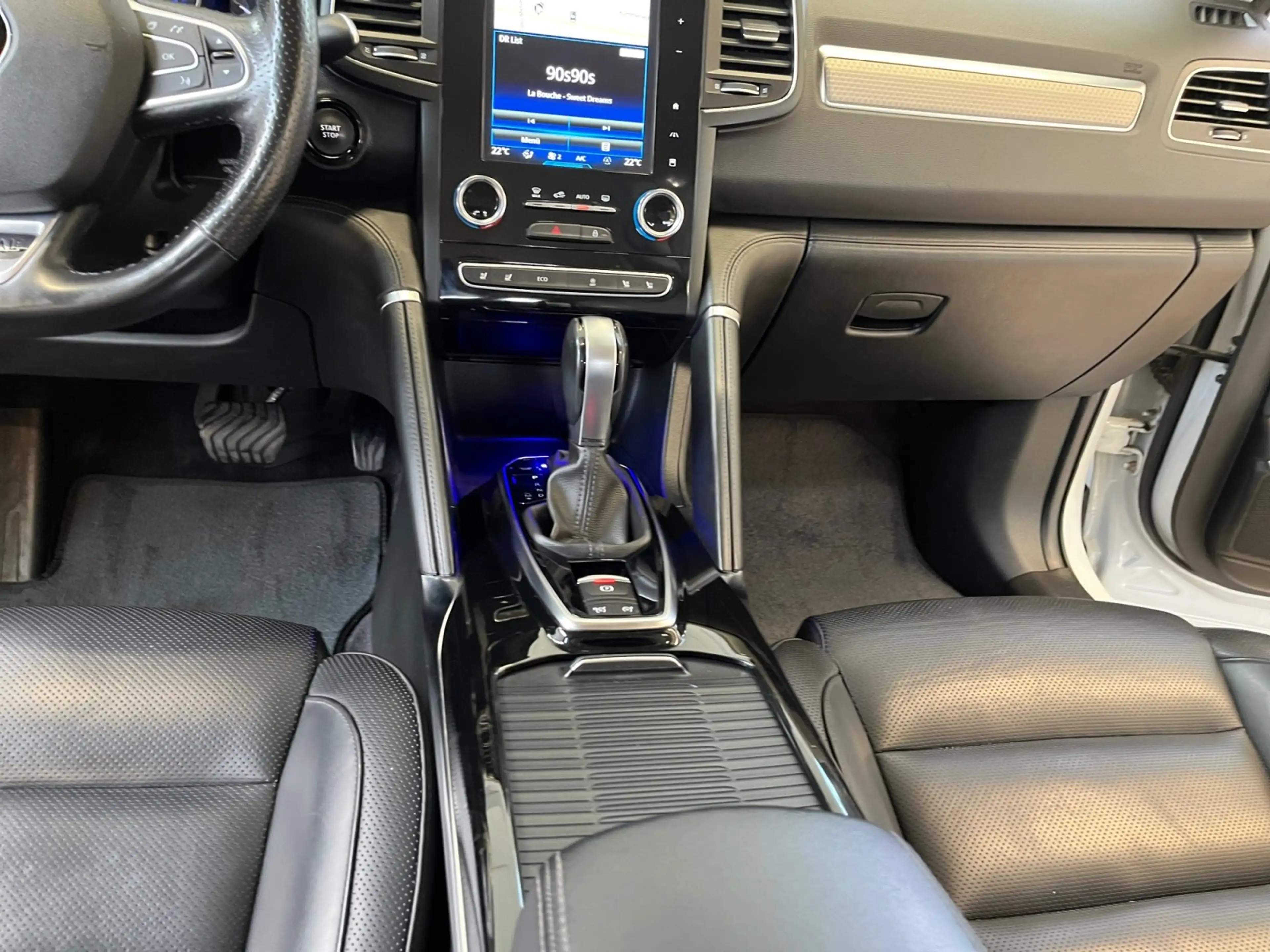 Renault Koleos Initiale Paris 2.0dCi Aut. Allrad ACC Navi — photo 9