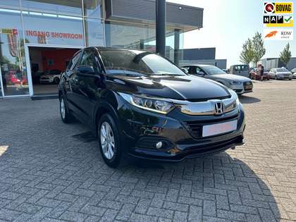 Honda HR-V 1.5 i-VTEC Elegance, Navi, Camera, Clima.