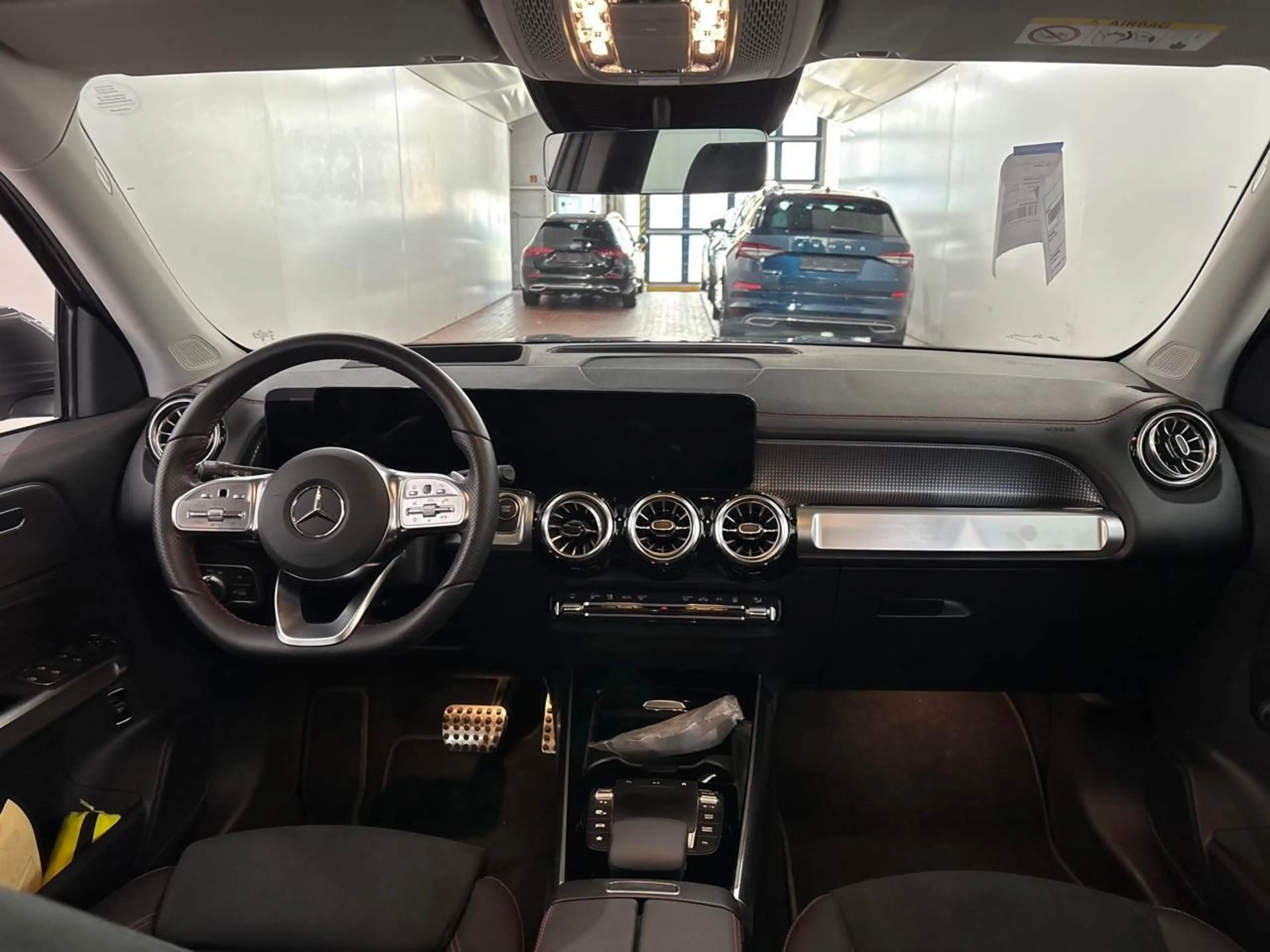 Mercedes-Benz EQB 300 AMG Line 4Matic Inno SpoSi ACC BLIS HuD — photo 6
