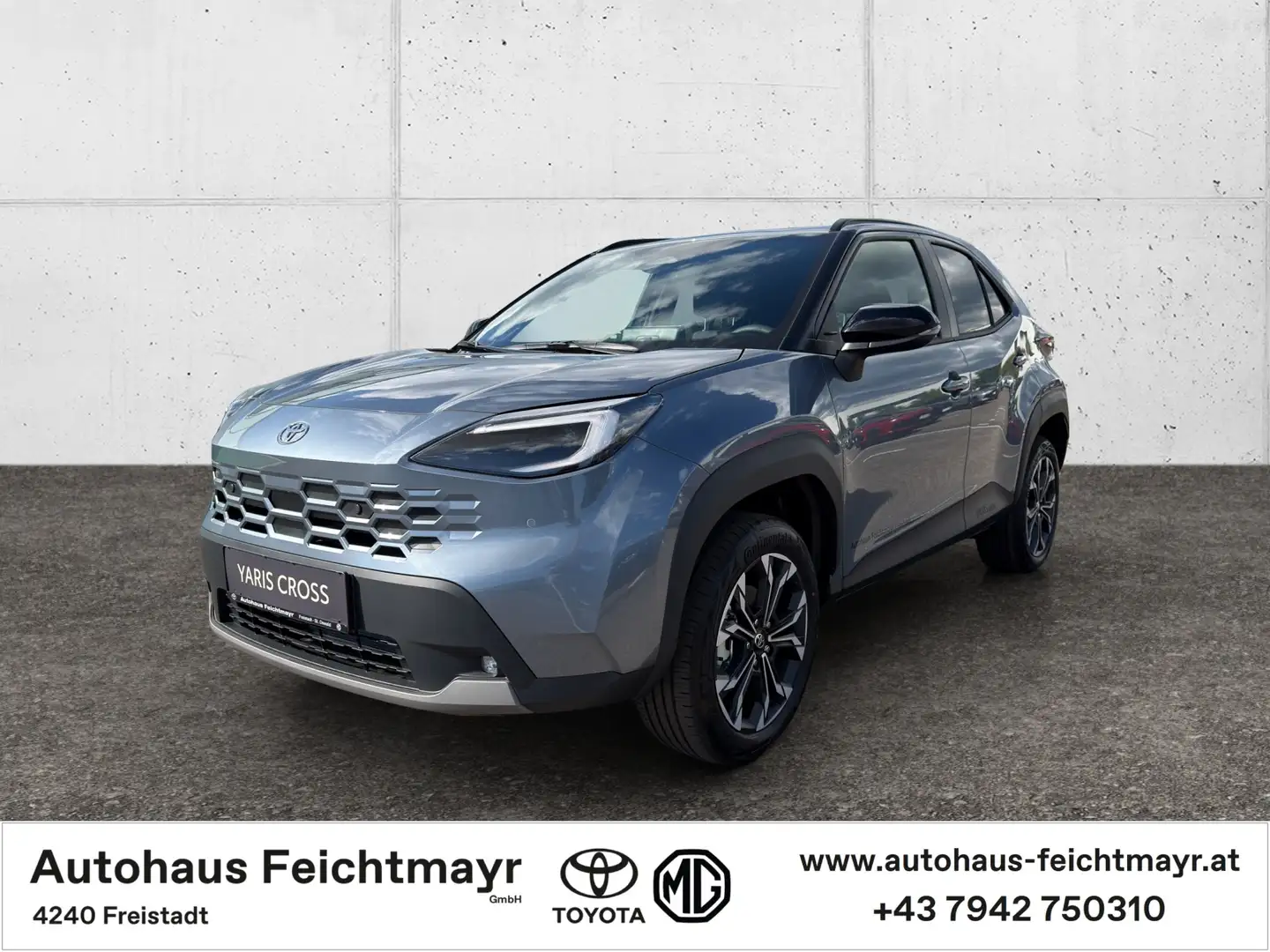 Toyota Yaris Cross HYBRID 2WD Teamplayer Technik Paket 5t. Grau - 1