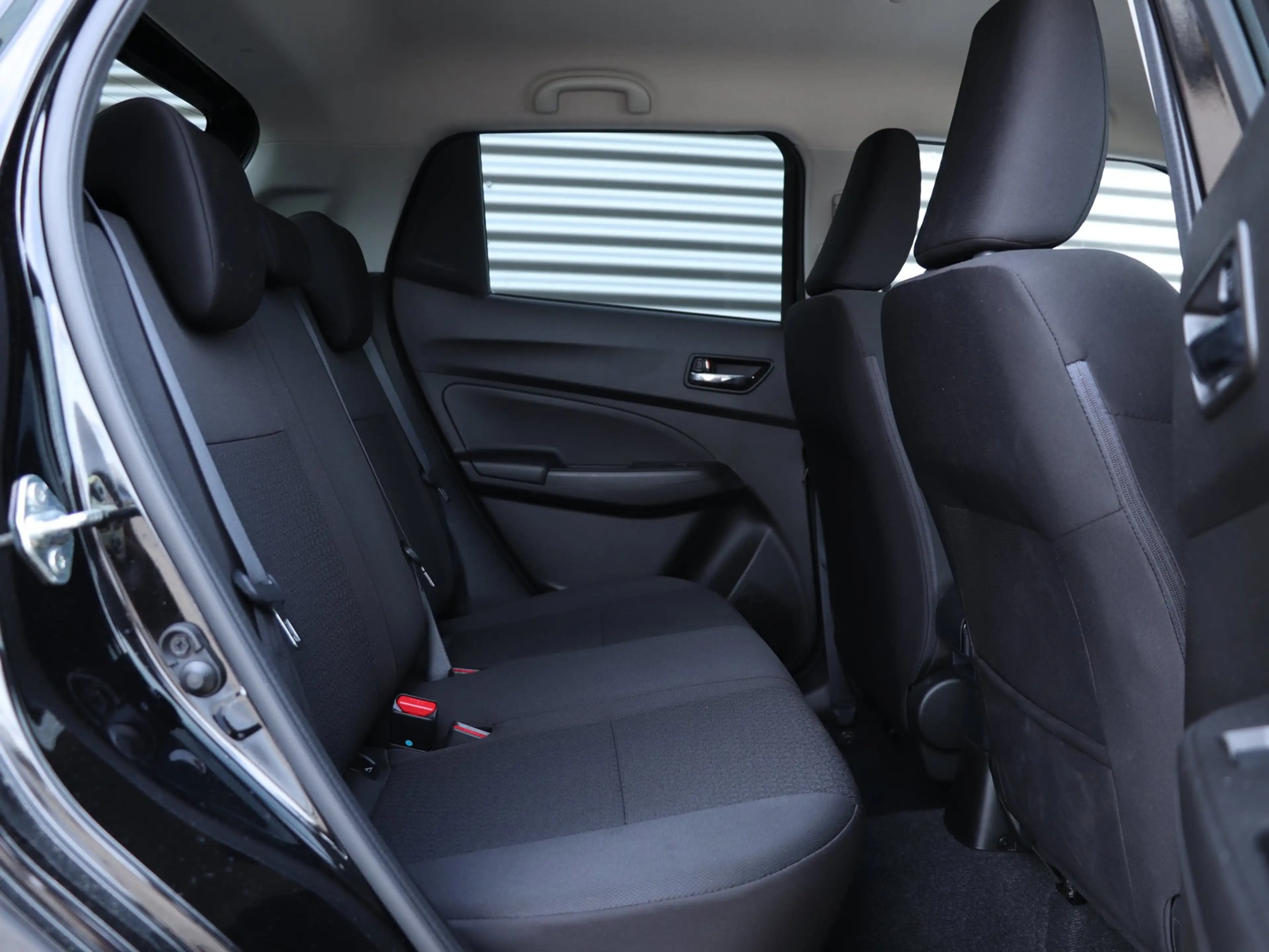 Suzuki Swift 1.2 Sportline Smart Hybrid *Adaptive cruise*Naviga — photo 9