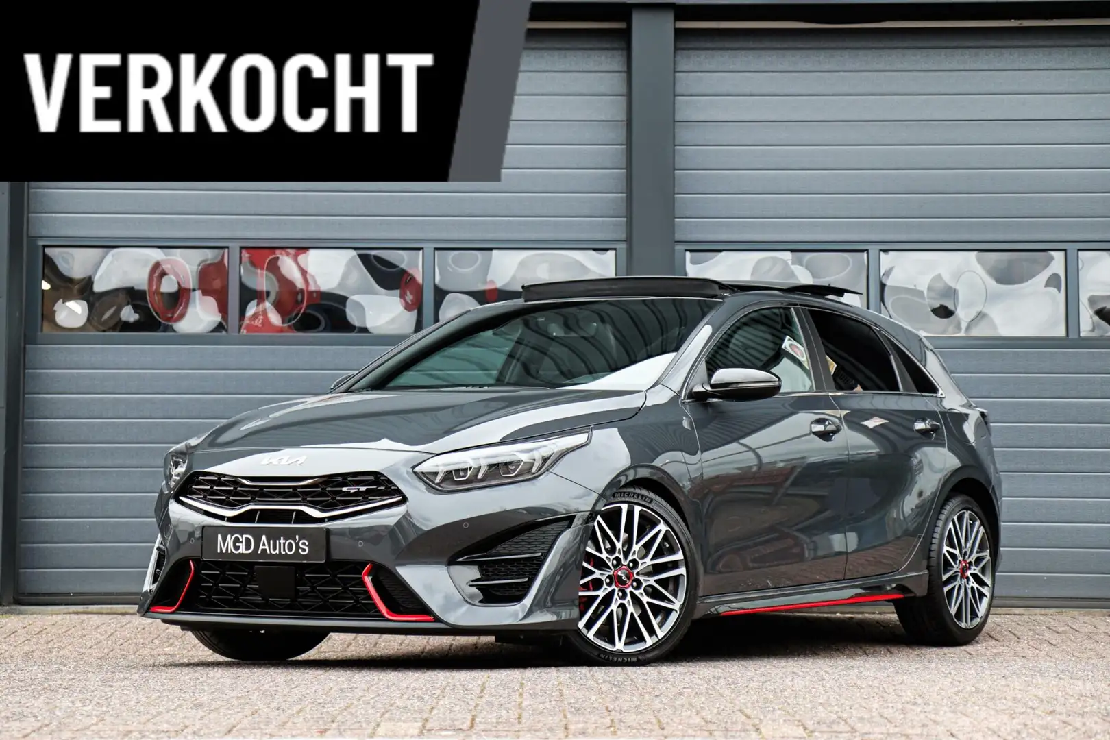 Kia Ceed / cee'd 1.6 T-GDi GT 204PK /PANODAK/MEMORY/VIRTUAL/STOEL+S Grijs - 1