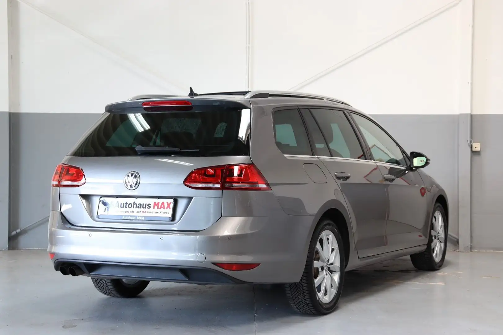 Volkswagen Golf VII Variant Highline BMT~R Line Int.~SZH Grau - 2