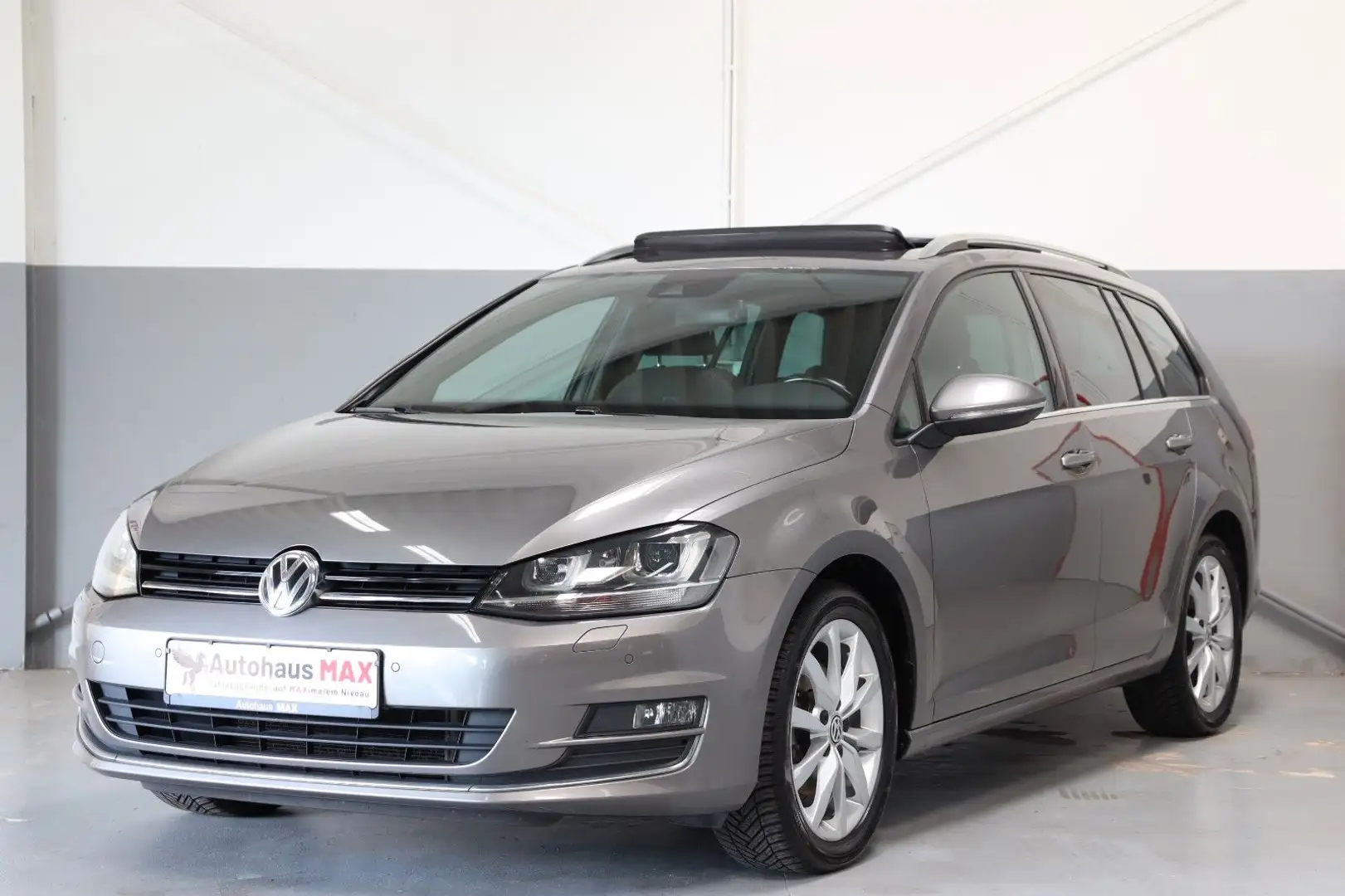 Volkswagen Golf VII Variant Highline BMT~R Line Int.~SZH Grau - 1