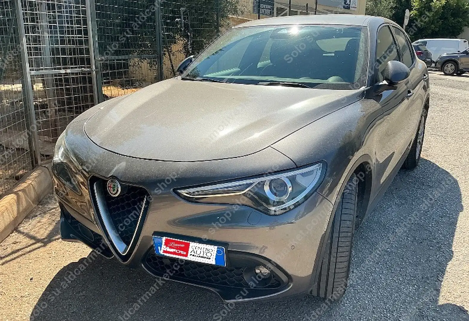 Alfa Romeo Stelvio Stelvio 2.2 td Super Business rwd 160cv AT8 * Grigio - 1