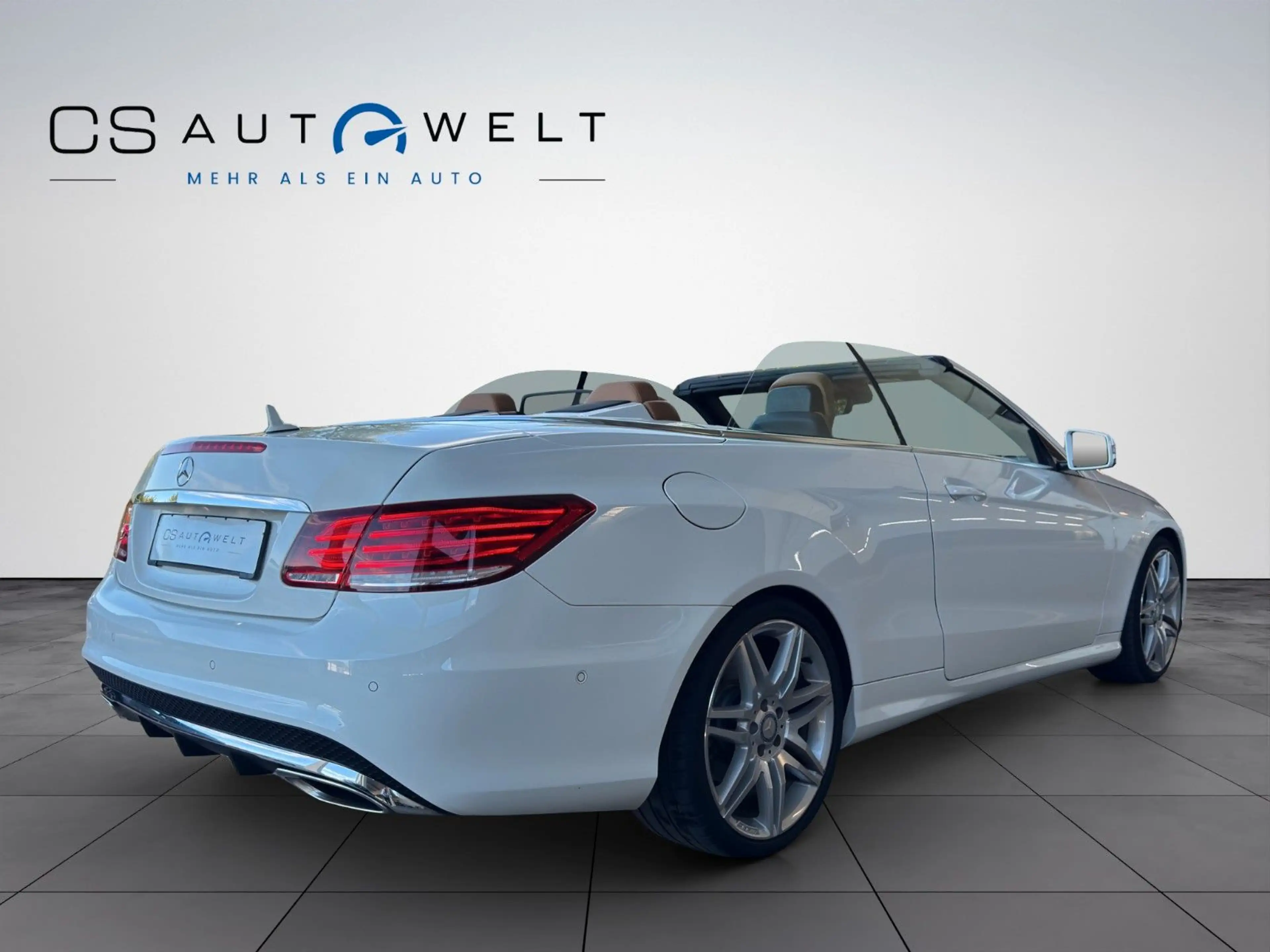 Mercedes-Benz E 200 CGI Cabrio 7G AMG-LINE/LEDER/LED/SHZ/TEMPO — photo 4