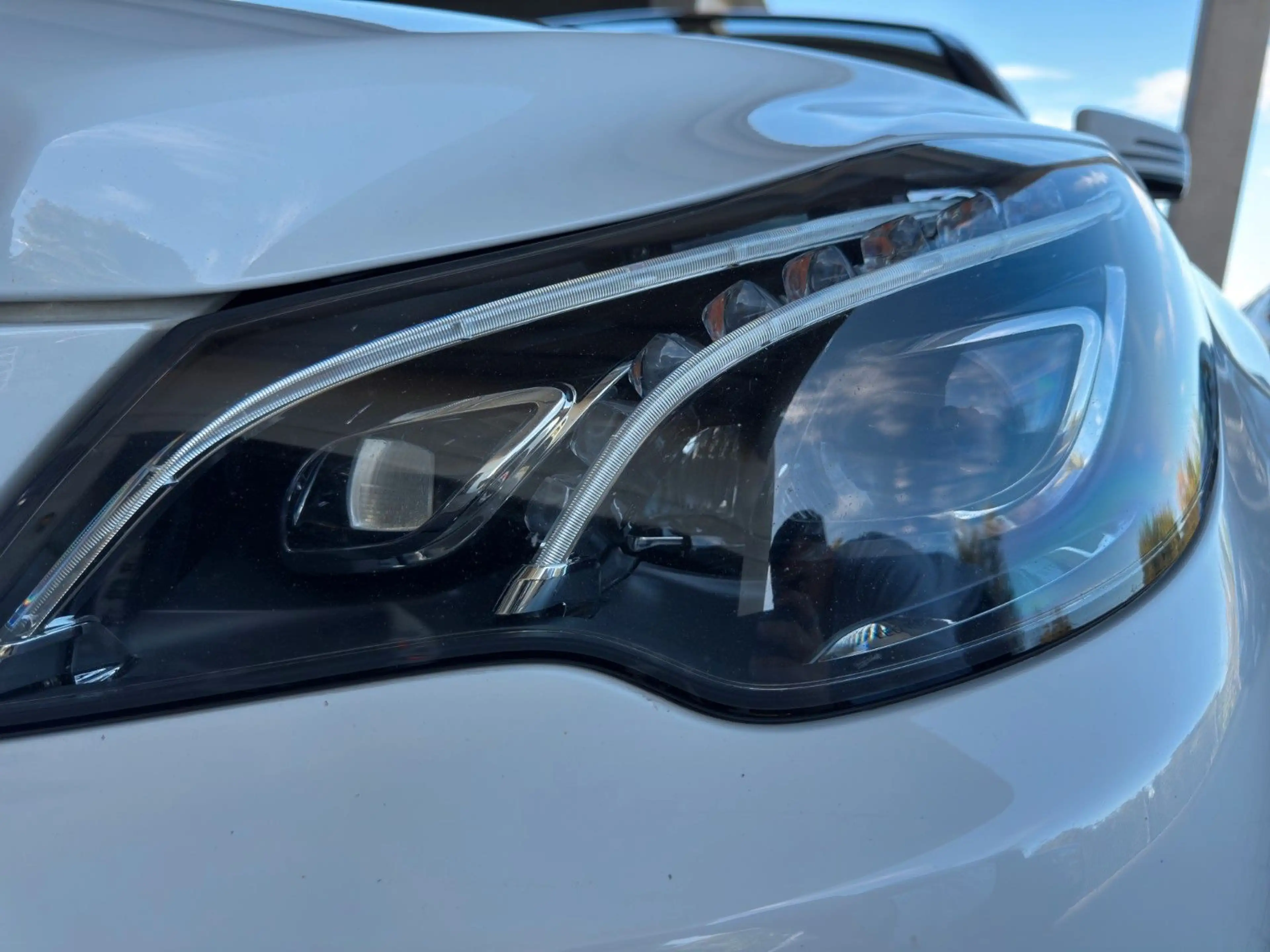 Mercedes-Benz E 200 CGI Cabrio 7G AMG-LINE/LEDER/LED/SHZ/TEMPO — photo 12