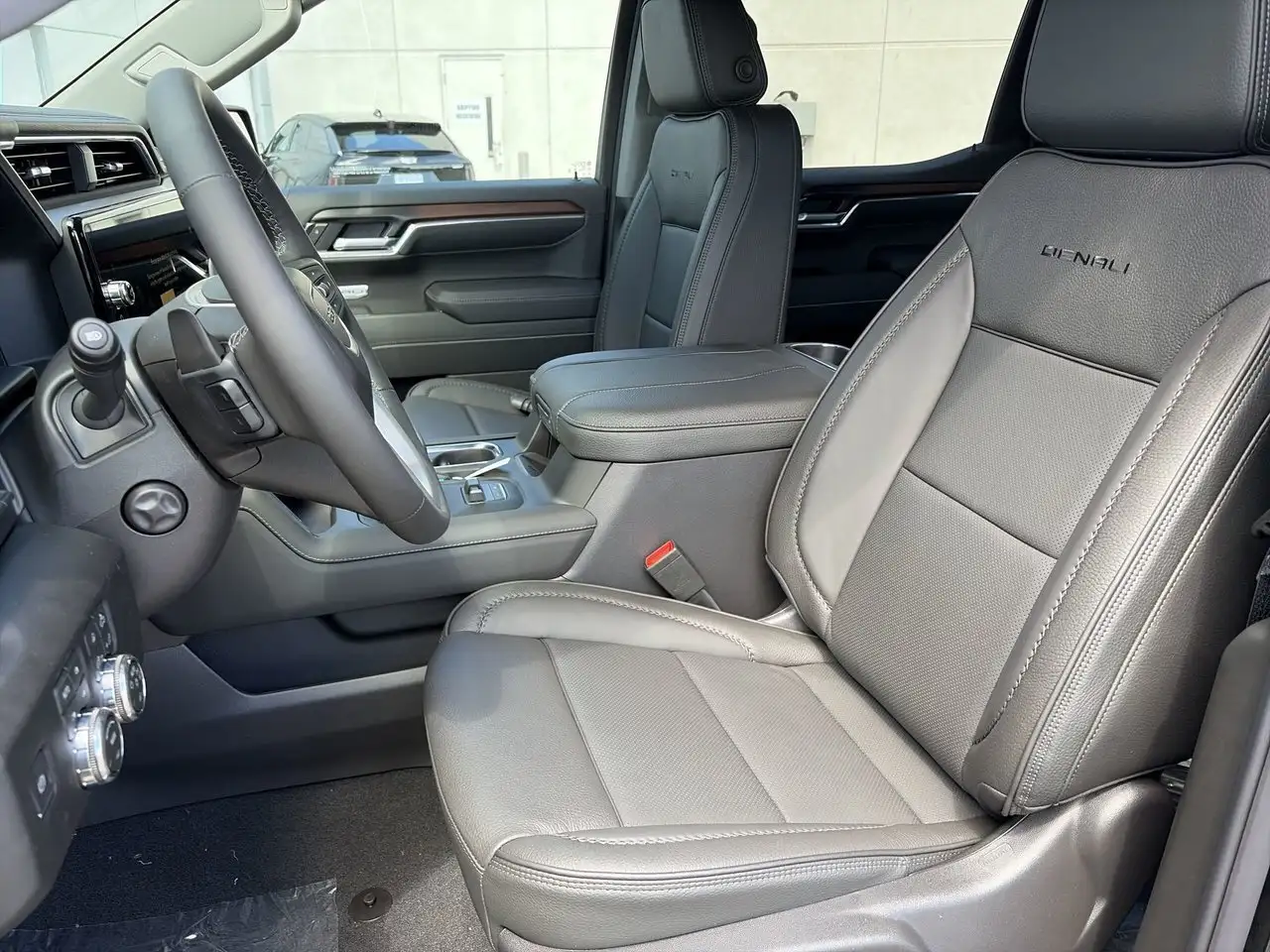 GMC Sierra 1500 photo GMC Sierra 1500