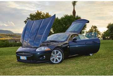 Coupe 4.2 V8 auto