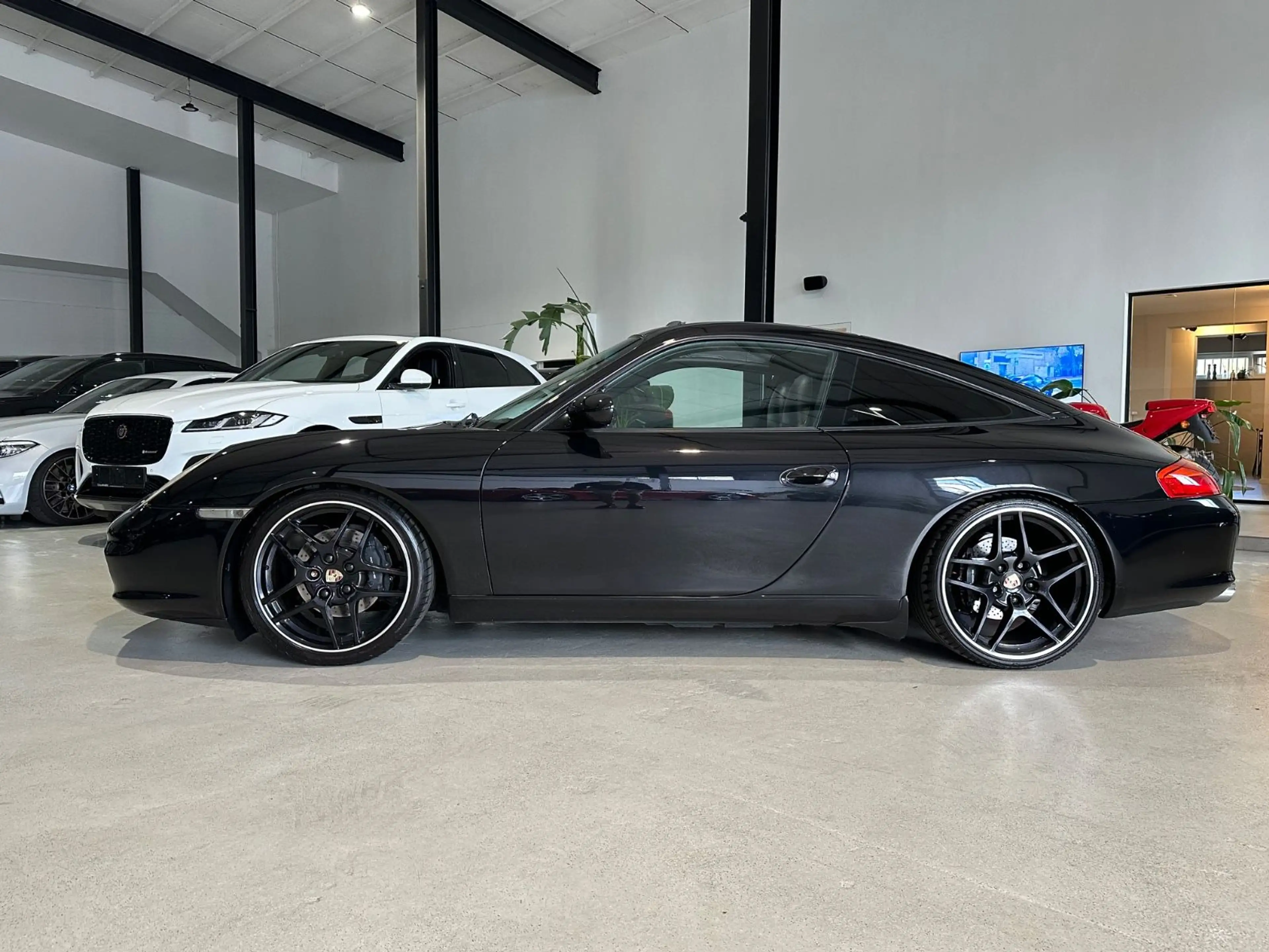 Porsche 996 /911 Targa *Xenon,Leder,Carplay,Tiptronic* — photo 5