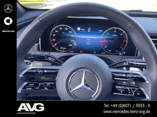 Mercedes-Benz E-Class view 14