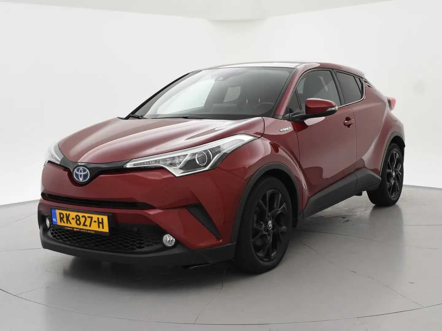 Toyota C-HR 1.8 HYBRID BLACK EDITION + LEDER | ADAPTIVE CRUISE Rood - 1