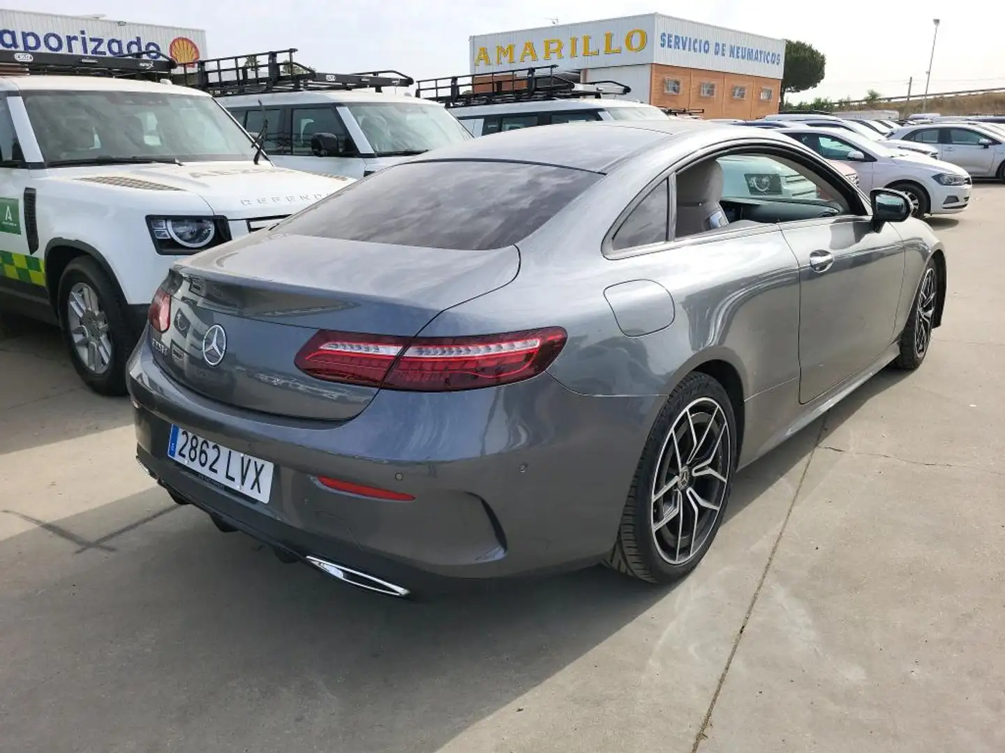 Mercedes-Benz E 220 220d 4Matic 9G-Tronic Gris - 2