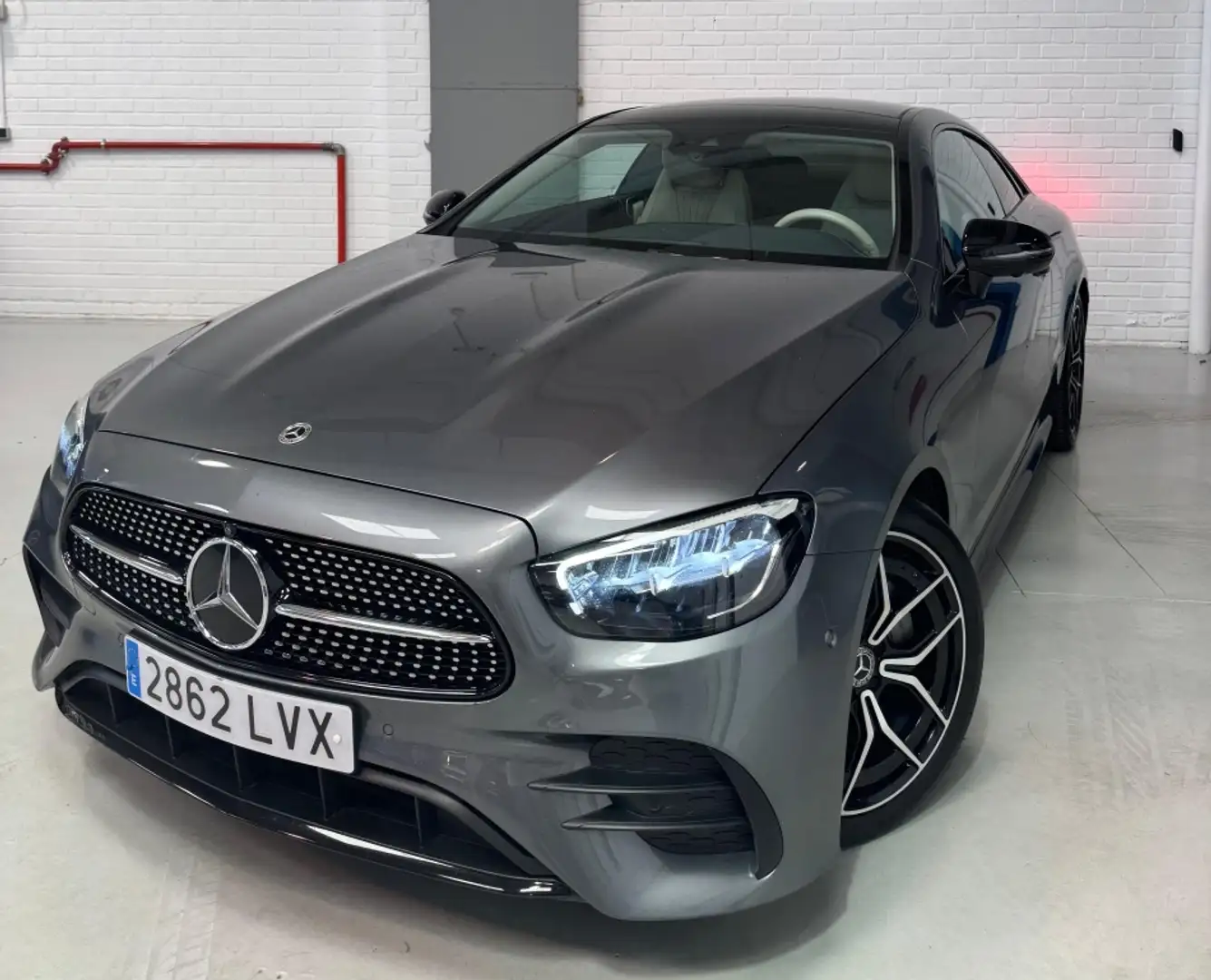 Mercedes-Benz E 220 220d 4Matic 9G-Tronic Gris - 1