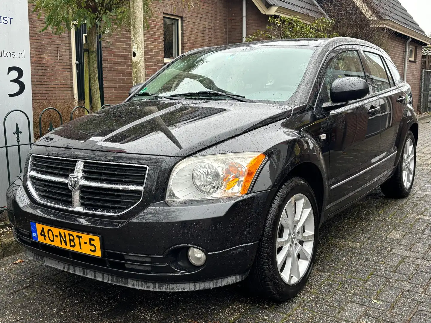 Dodge Caliber 2.0 Sport Schwarz - 1