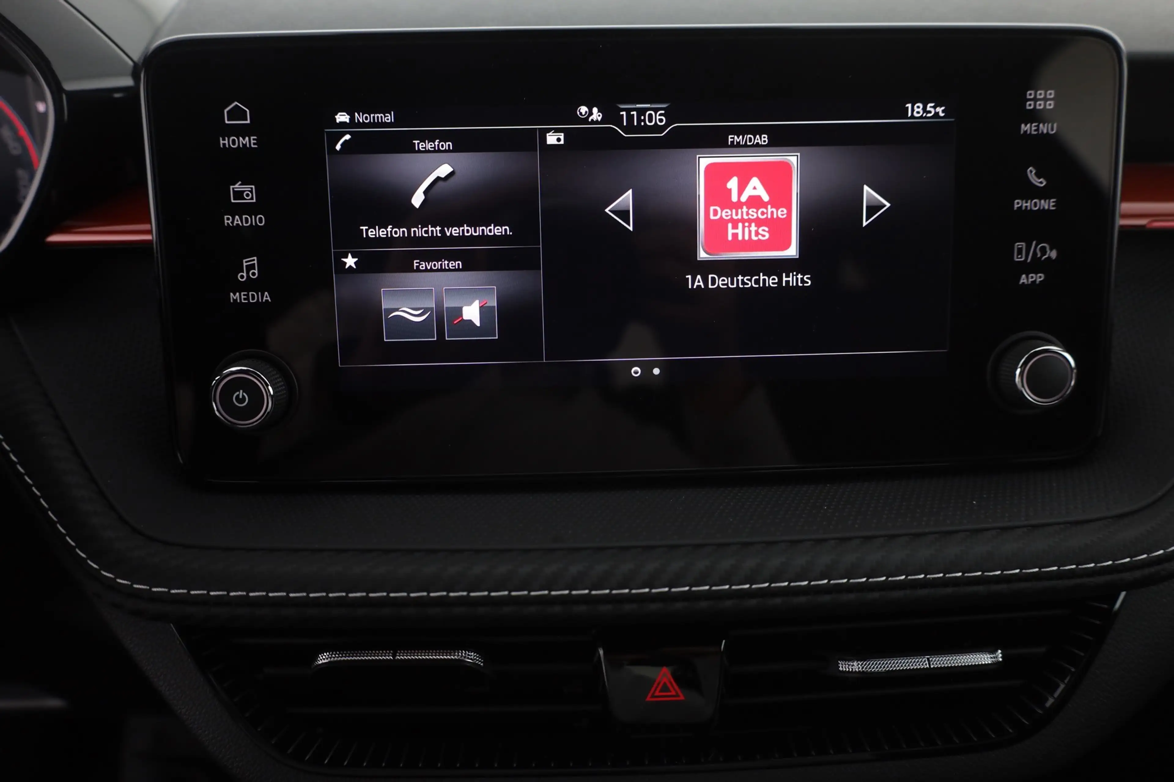Skoda Fabia Monte Carlo 1.0 TSI DSG LED ACC Kamera — photo 11
